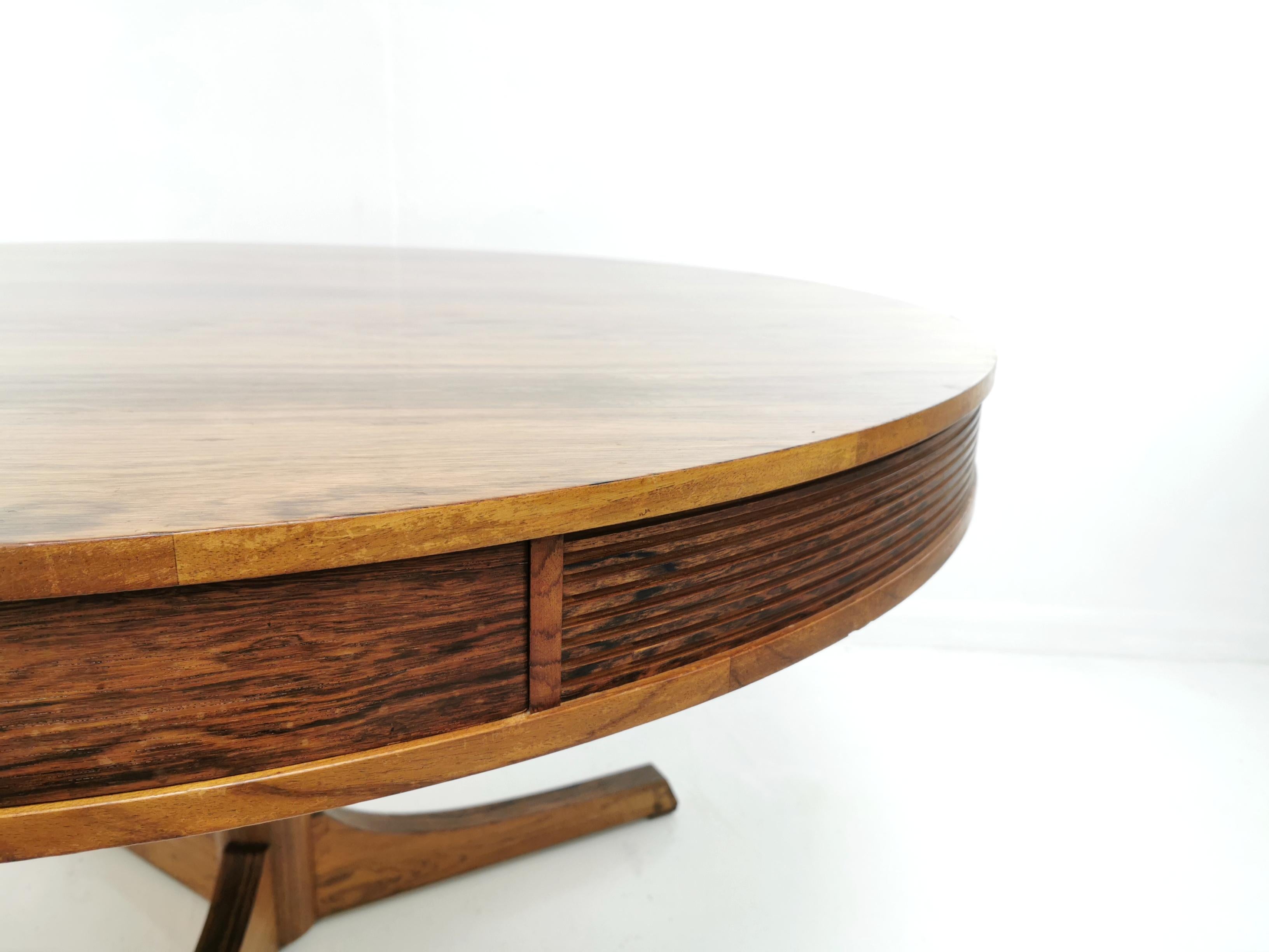 Rosewood Drum Dining Table by Robert Heritage for Archie Shine, 1960s In Good Condition In STOKE ON TRENT, GB