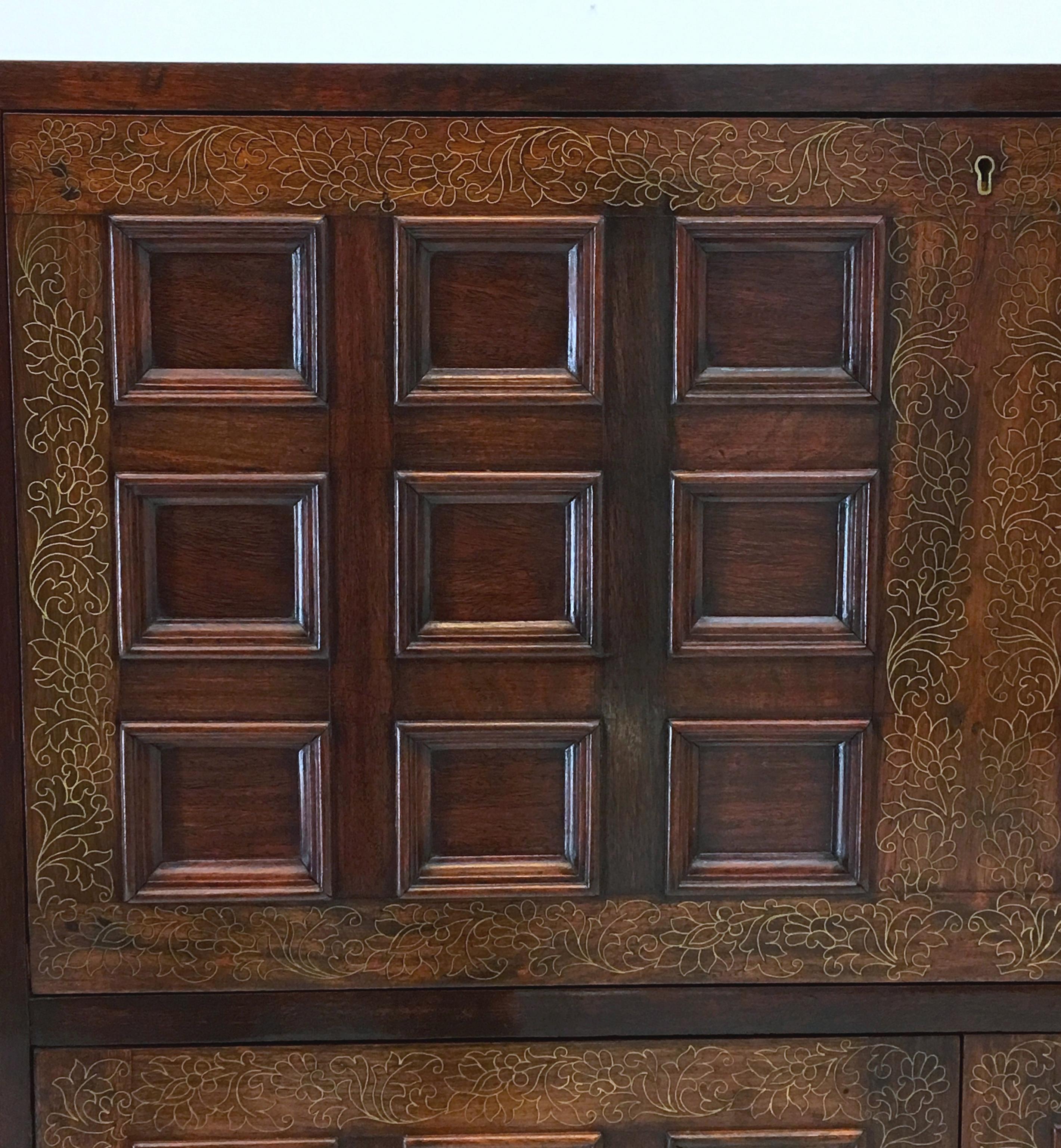 Illuminated Solid Rosewood Bar Cabinet with Brass Inlay 5