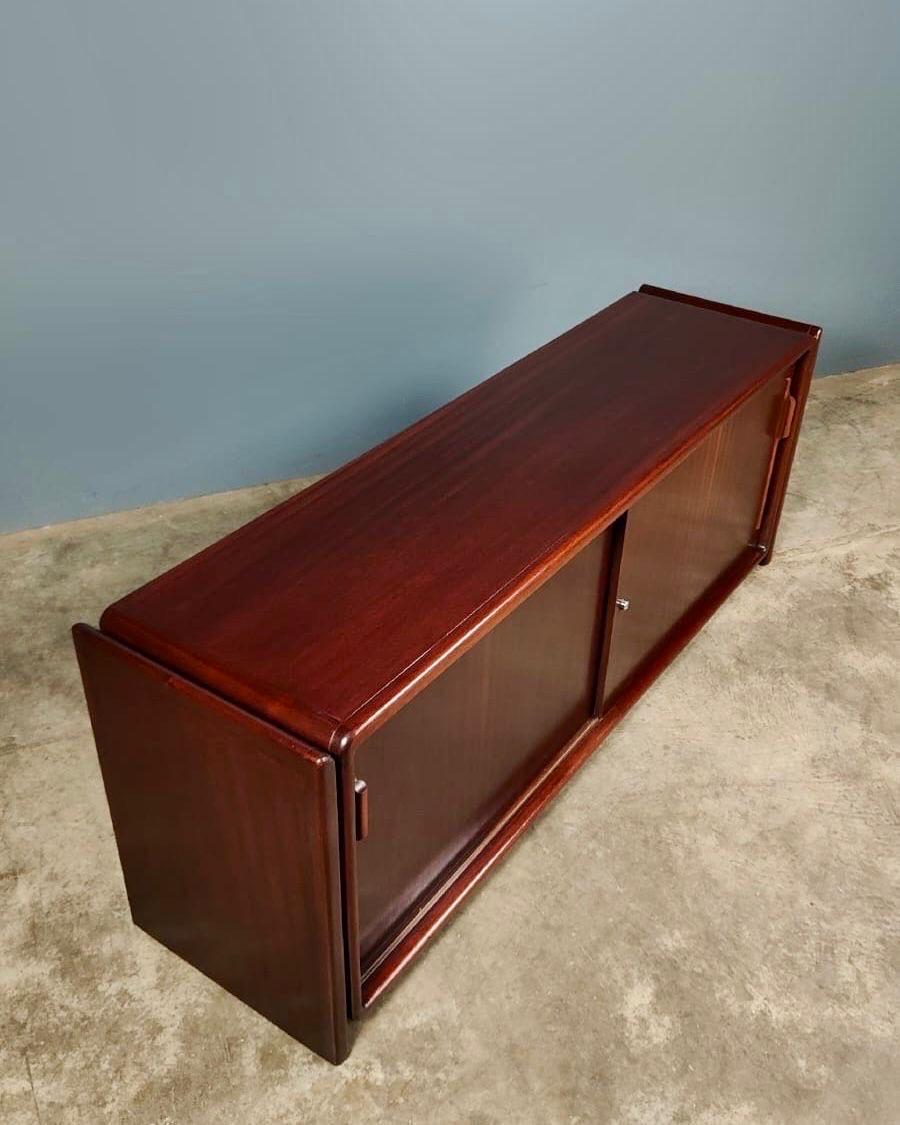 Mid-Century Modern Rosewood Dyrlund Danish Sliding Sideboard Credenza Mid Century Vintage Retro MCM For Sale