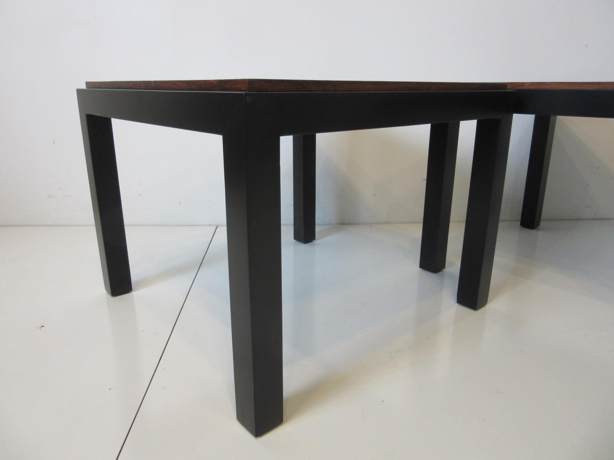 Rosewood / Ebony Parson Side Tables in the Style of Milo Baughman In Good Condition In Cincinnati, OH