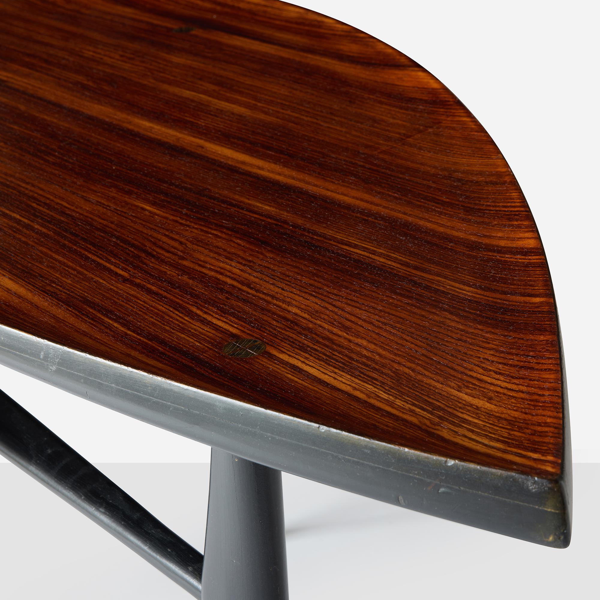 Table d'appoint en bois de rose par Yngve Ekström pour Illums Bolighus en vente 3