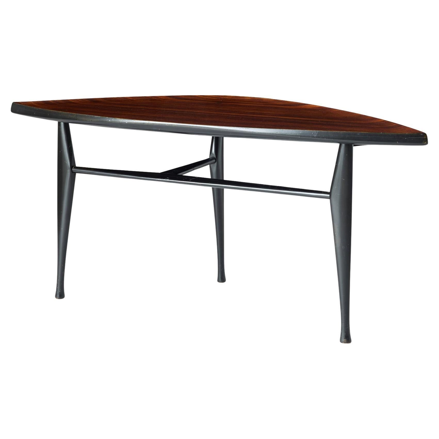 Table d
appoint en bois de rose par Yngve Ekström pour Illums Bolighus en vente