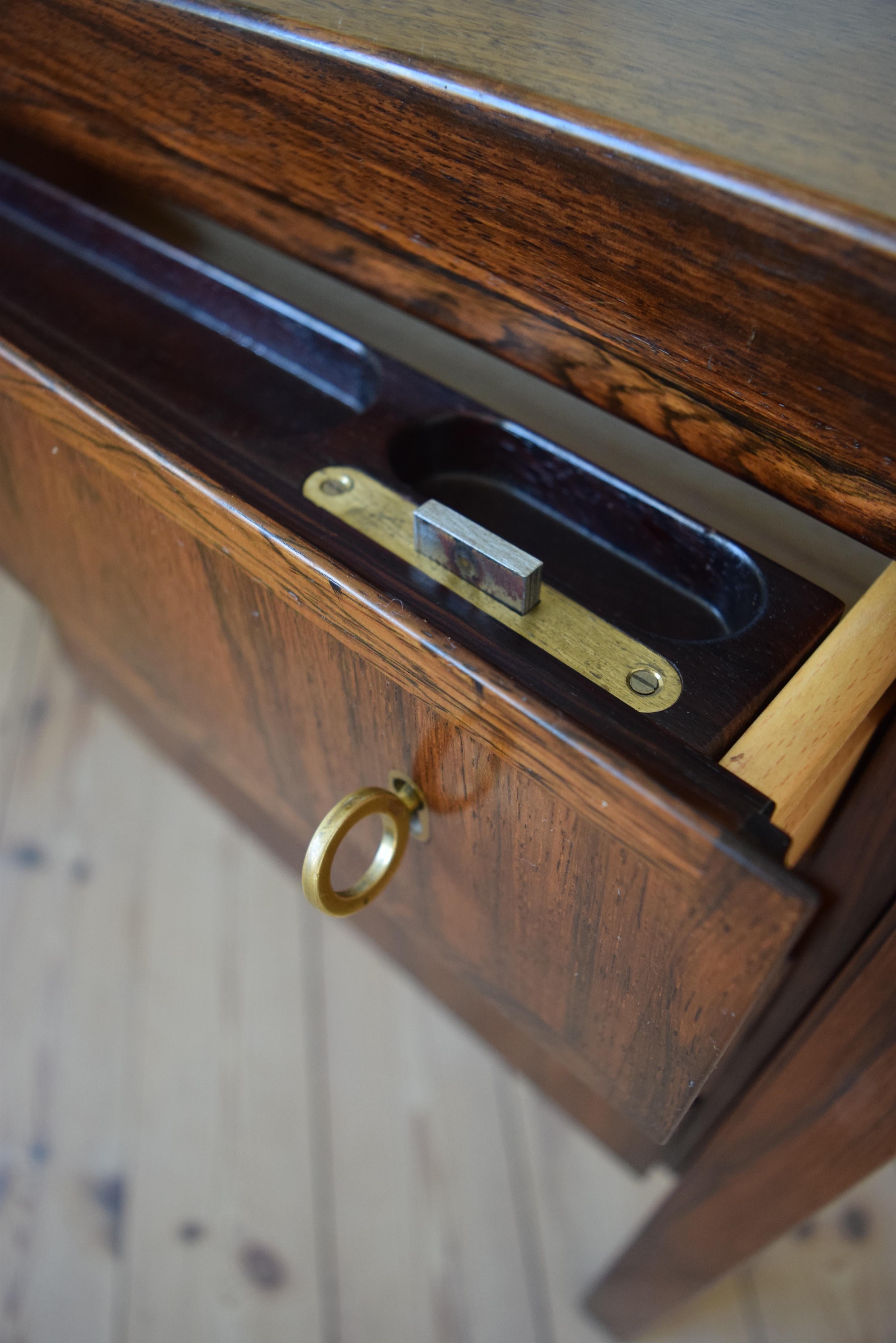 Rosewood Executive Desk by Gunni Omann, Denmark In Good Condition In Nyborg, DK