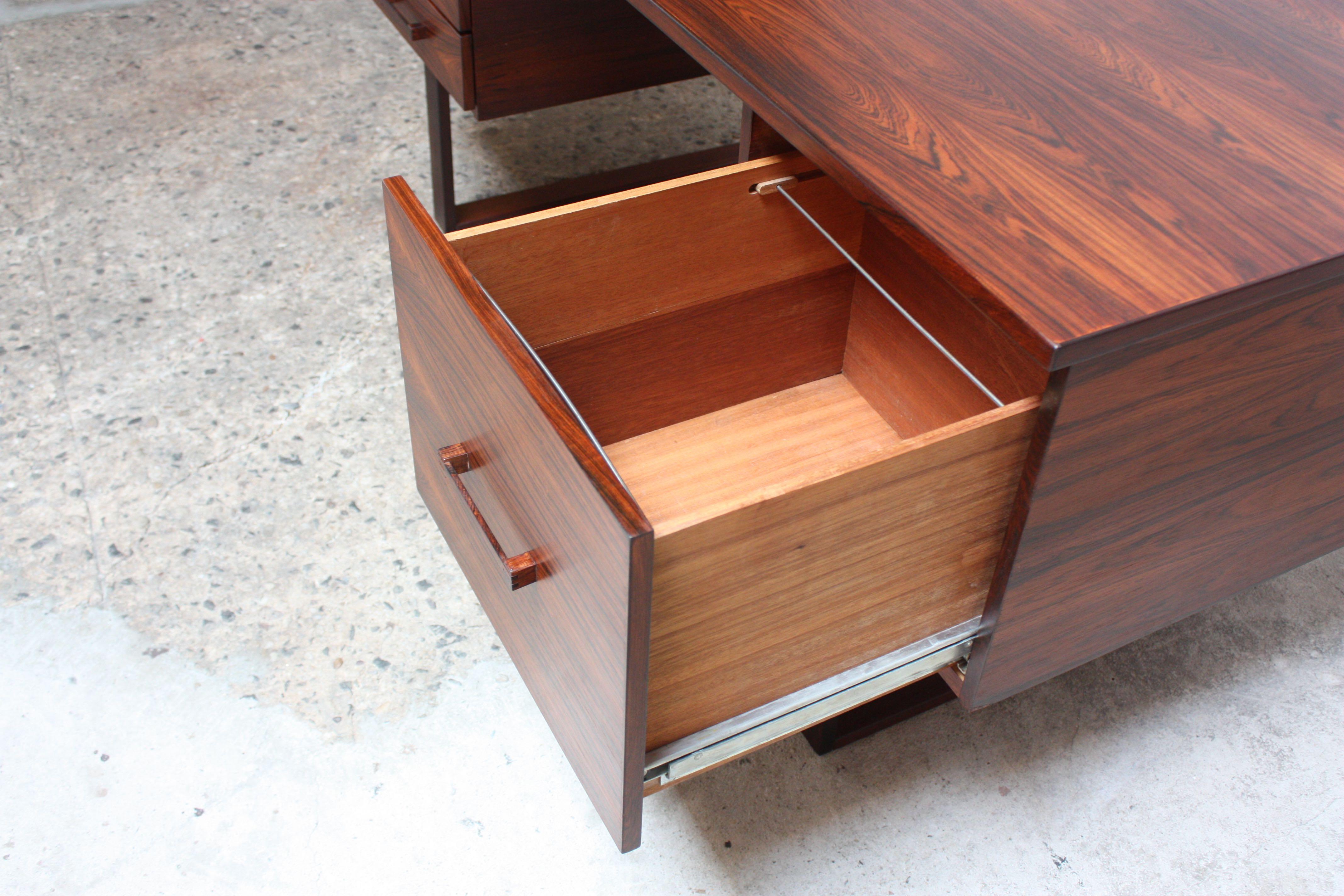 Rosewood Executive Desk by Henning Jensen and Torben Valeur for Dyrlund 7