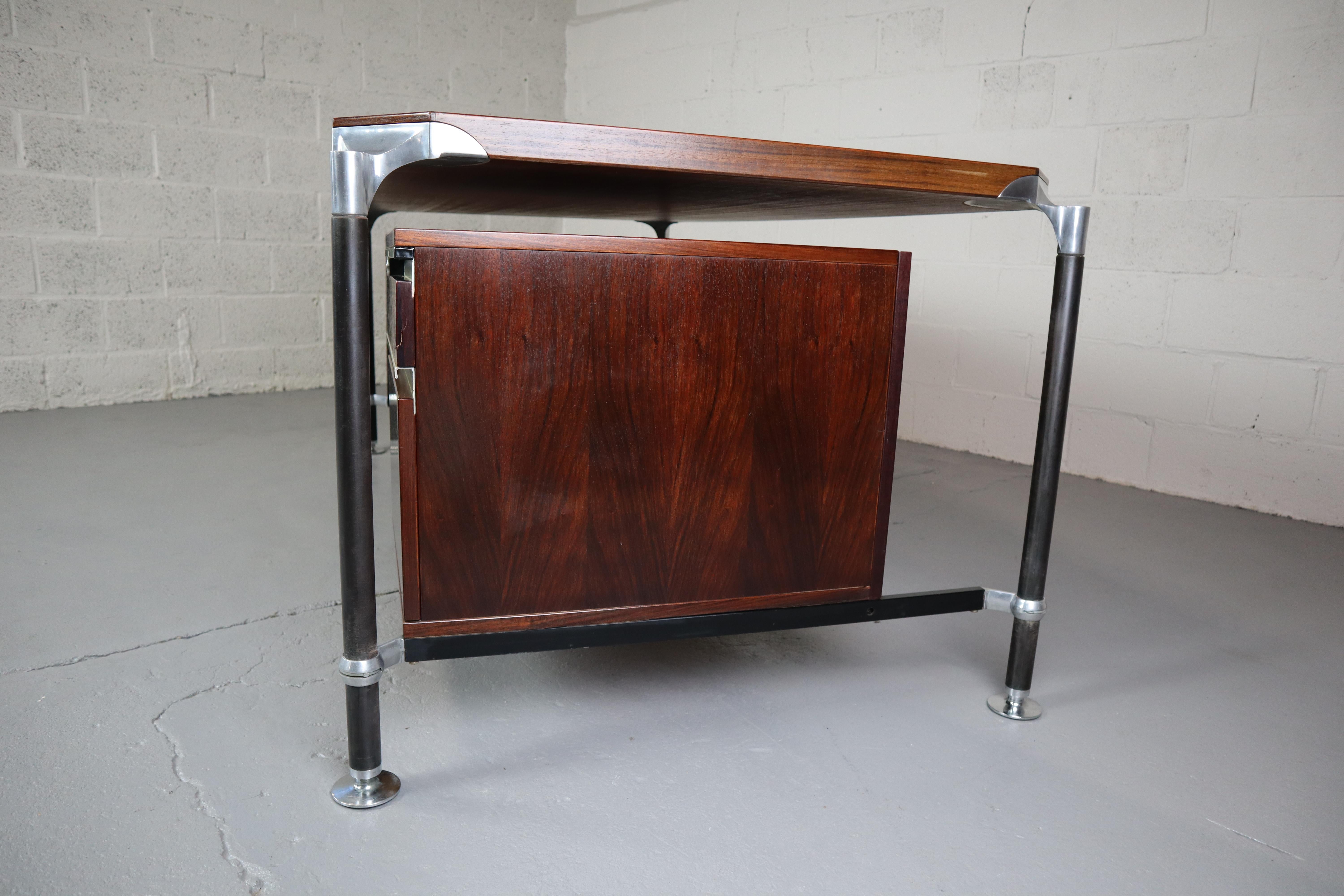Rosewood Executive Desk by Ico & Luisa Parisi for Mim Roma 4