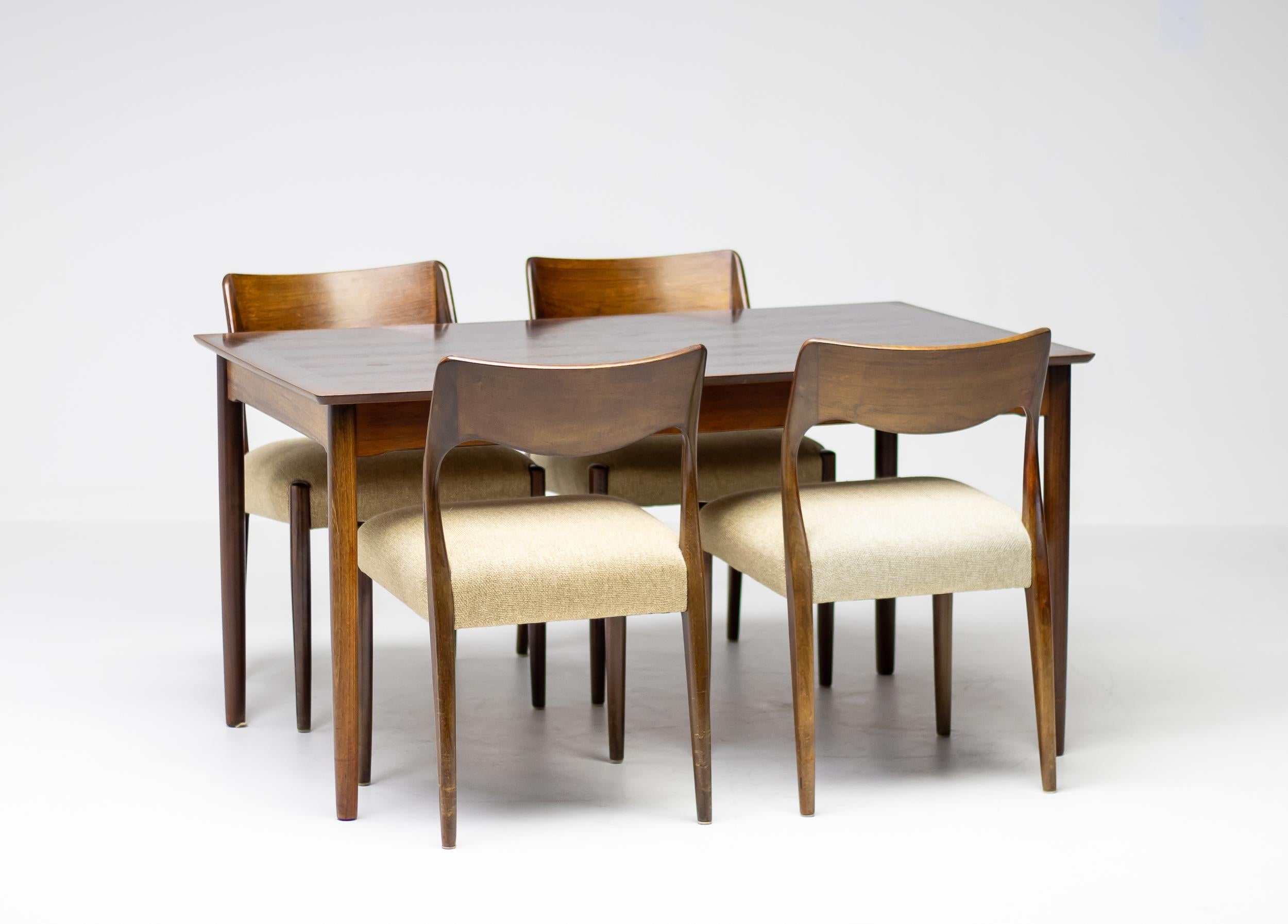 Rosewood Extendable Dining Table by Fristho, 1960 In Good Condition In Dronten, NL