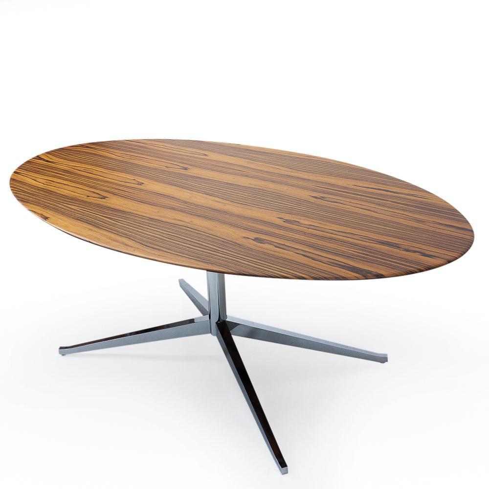 Mid-Century Modern Stunning 1960s Rosewood Florence Knoll Table Desk, Oval Shape