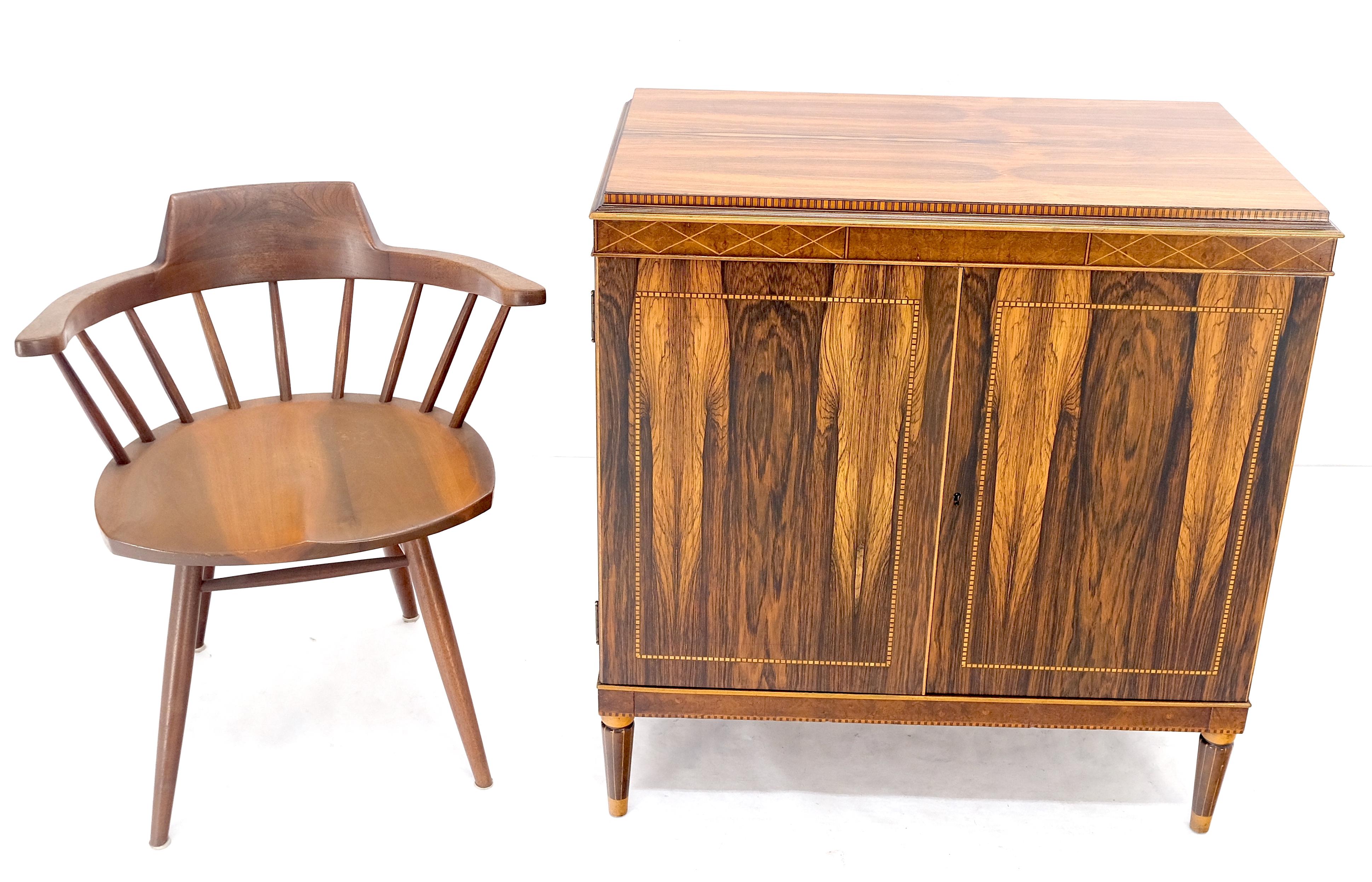 XX secolo Palissandro francese Art Deco Credenza a due ante con un cassetto MINT! in vendita