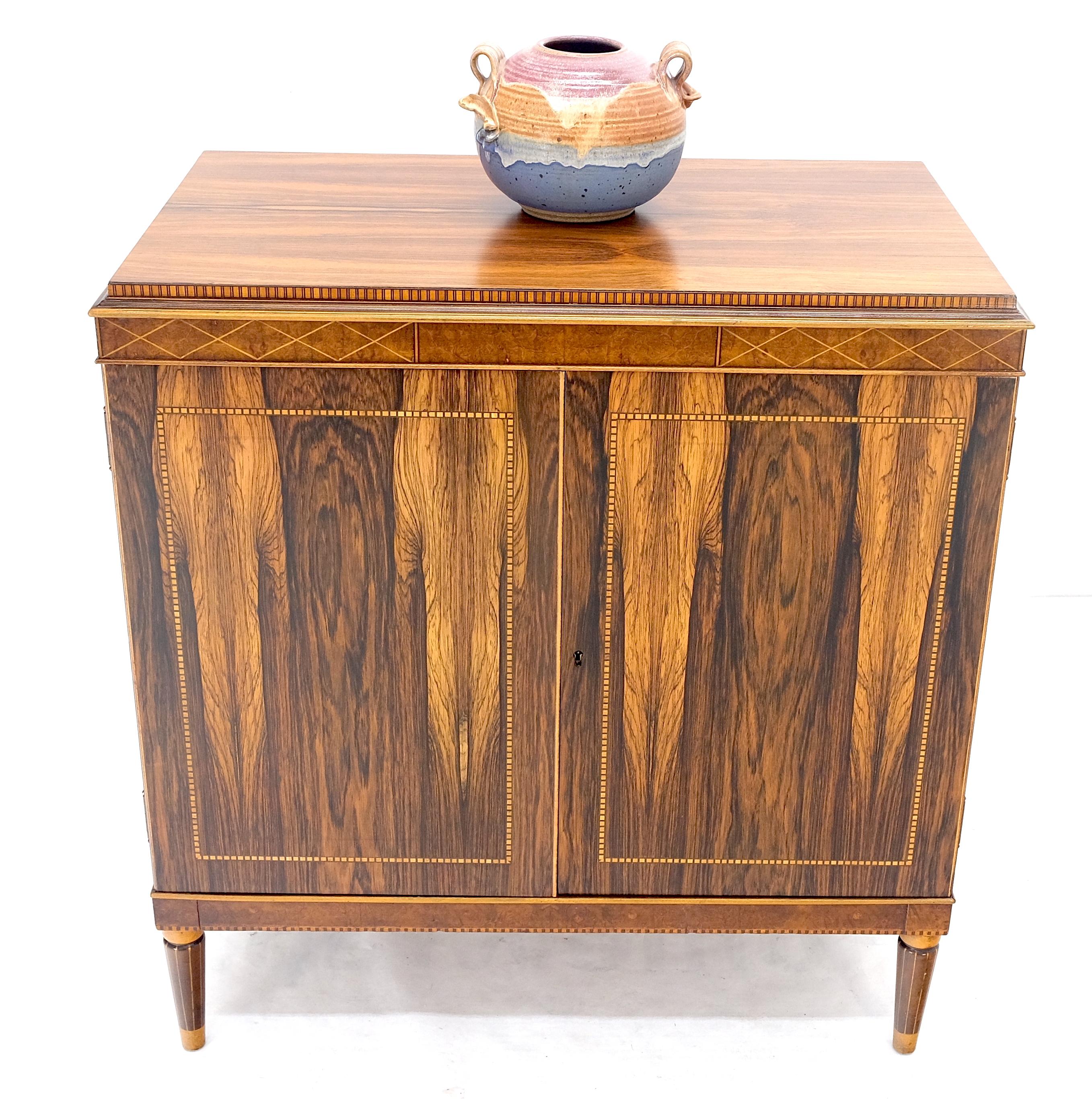 Palissandro francese Art Deco Credenza a due ante con un cassetto MINT! in vendita 1