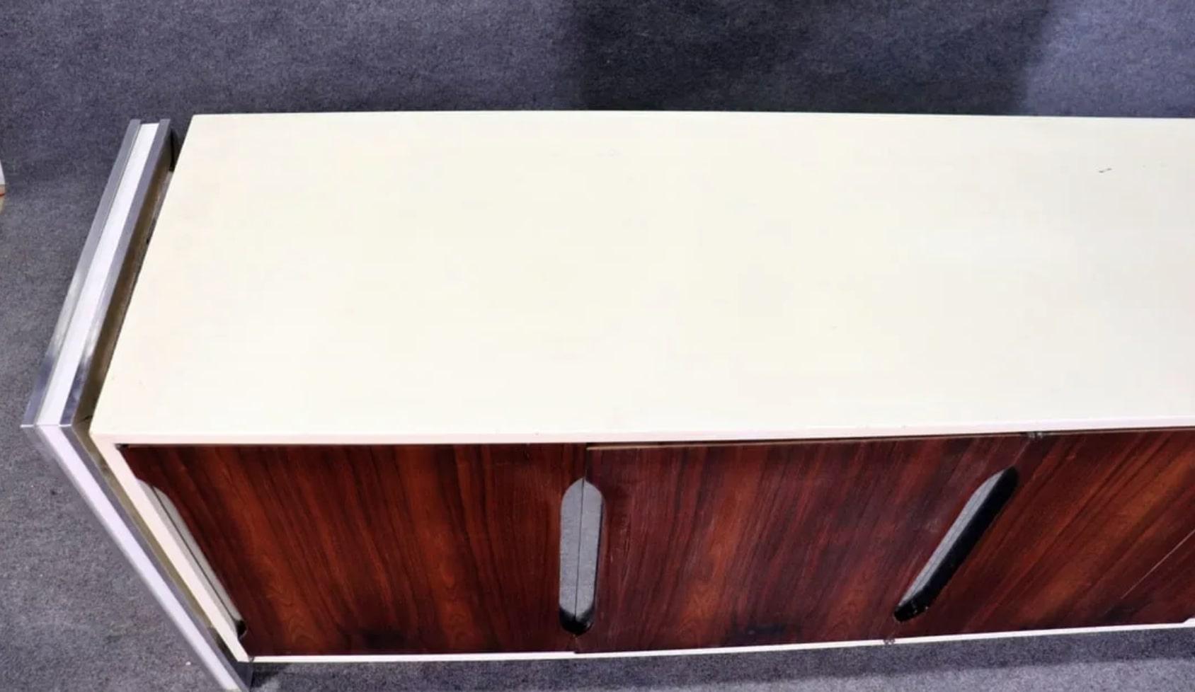 Rosewood Front Mid-Century Dresser For Sale 2