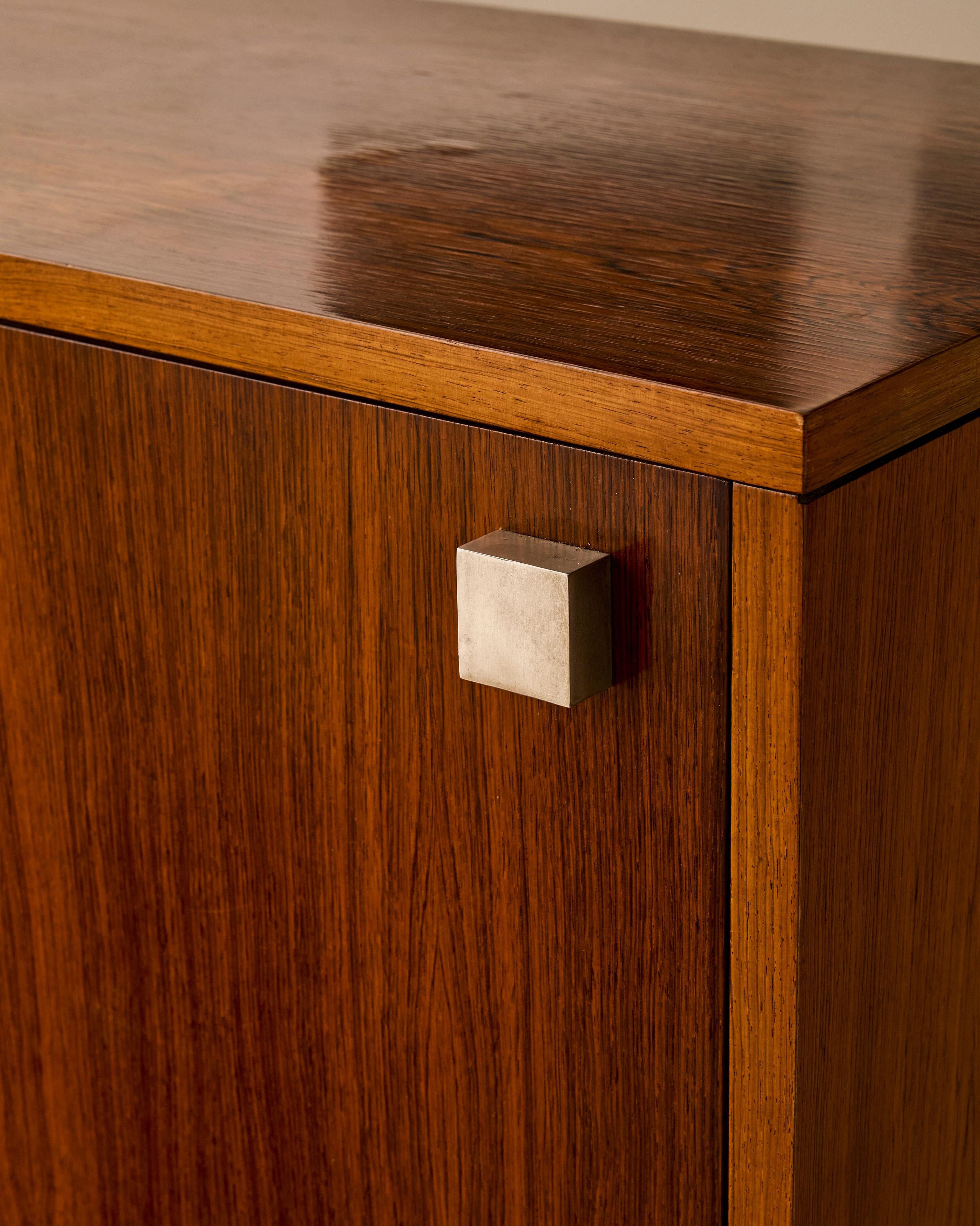 Rosewood Highboard Cabinet by Alfred Hendrickx im Angebot 5