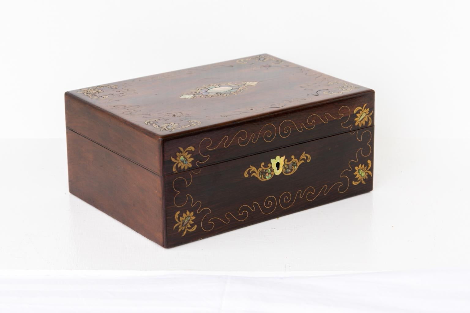 English Rosewood Inlaid Jewelry Box