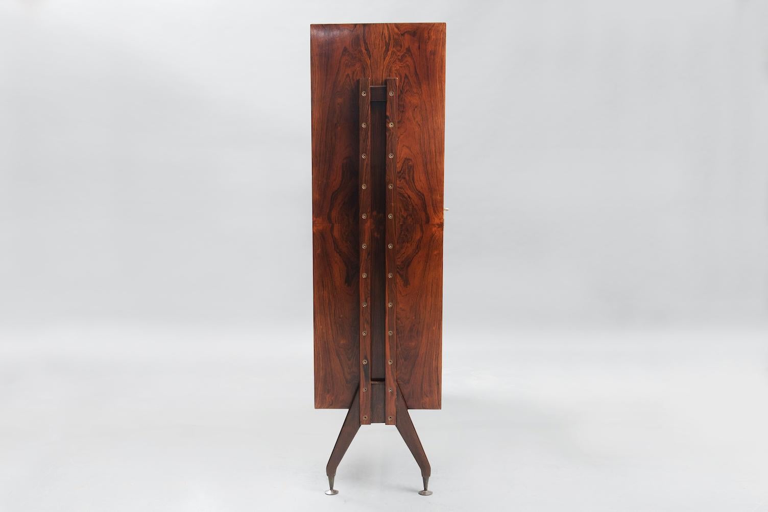 Mid-Century Modern Rosewood Italian Cabinet with Dry Bar in the Style of Franco Albini For Sale