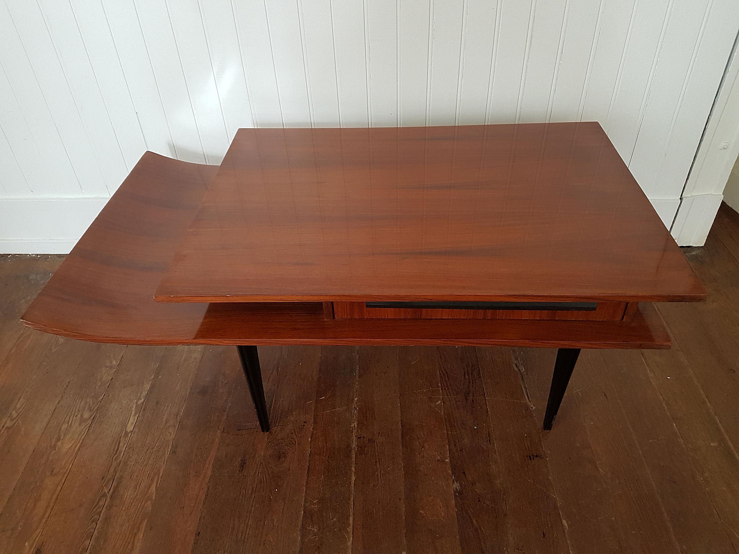Rosewood Italian Mid-Century Modern Side Table, Pagoda Shape, 1960s In Excellent Condition In Dallas, TX