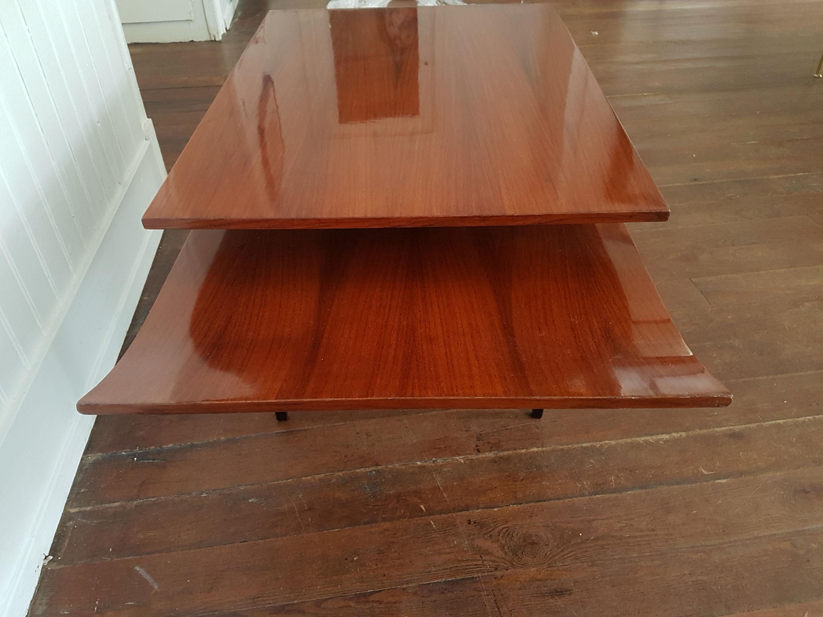 Rosewood Italian Mid-Century Modern Side Table, Pagoda Shape, 1960s 5