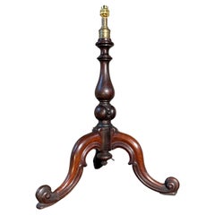 Rosenholz-Lampe