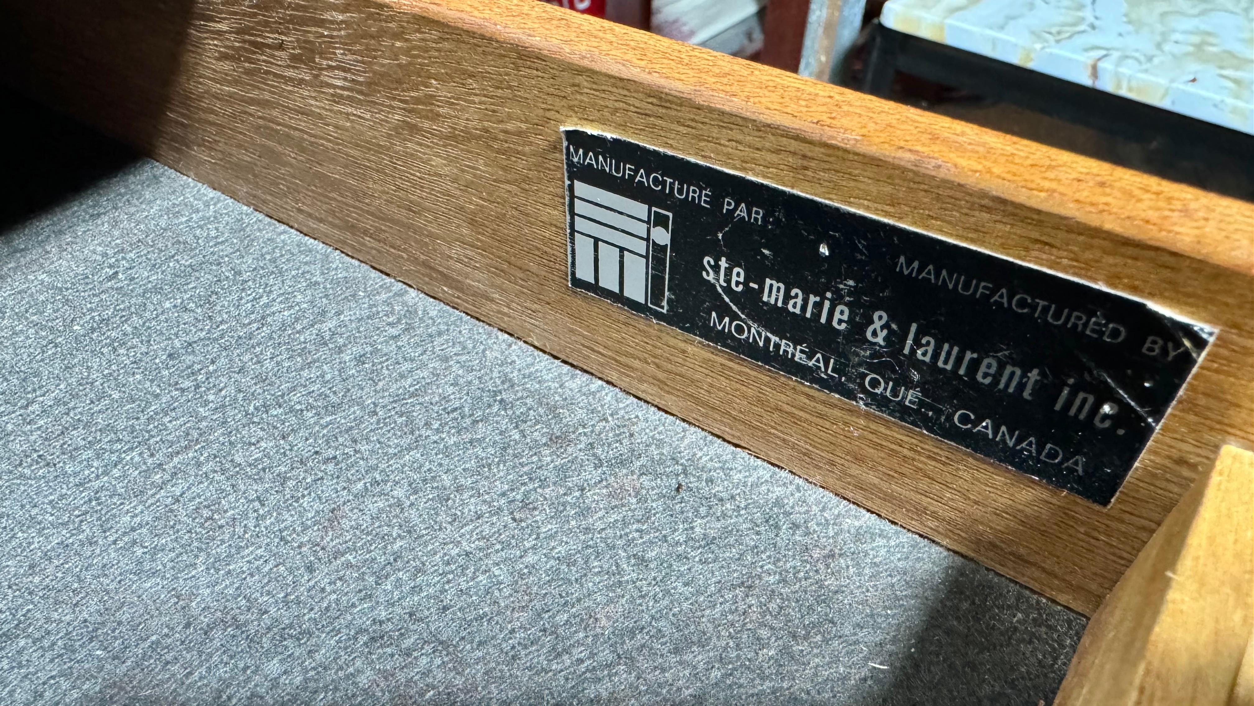 Scrivania in palissandro/pelle e cromo di Ste. Marie e Laurent , Modernisti in vendita 7