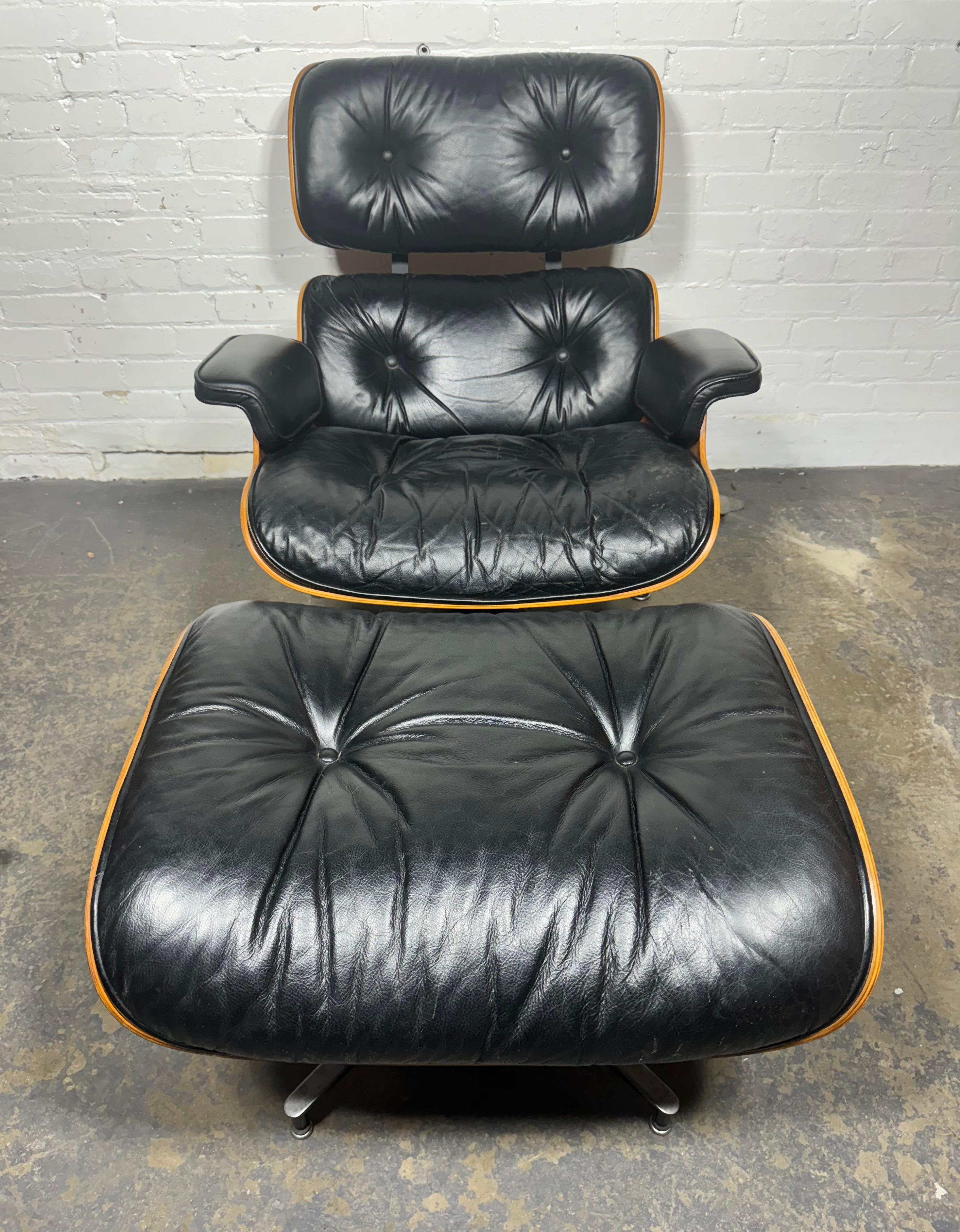 Nice 1970s Herman Miller 670 Eames lounge chair and matching 671 ottoman, designed by husband and wife duo Charles and Ray Eames. Wonderful original condition / patina..minor wear to leather (see photos) Both pieces made from rosewood veneered