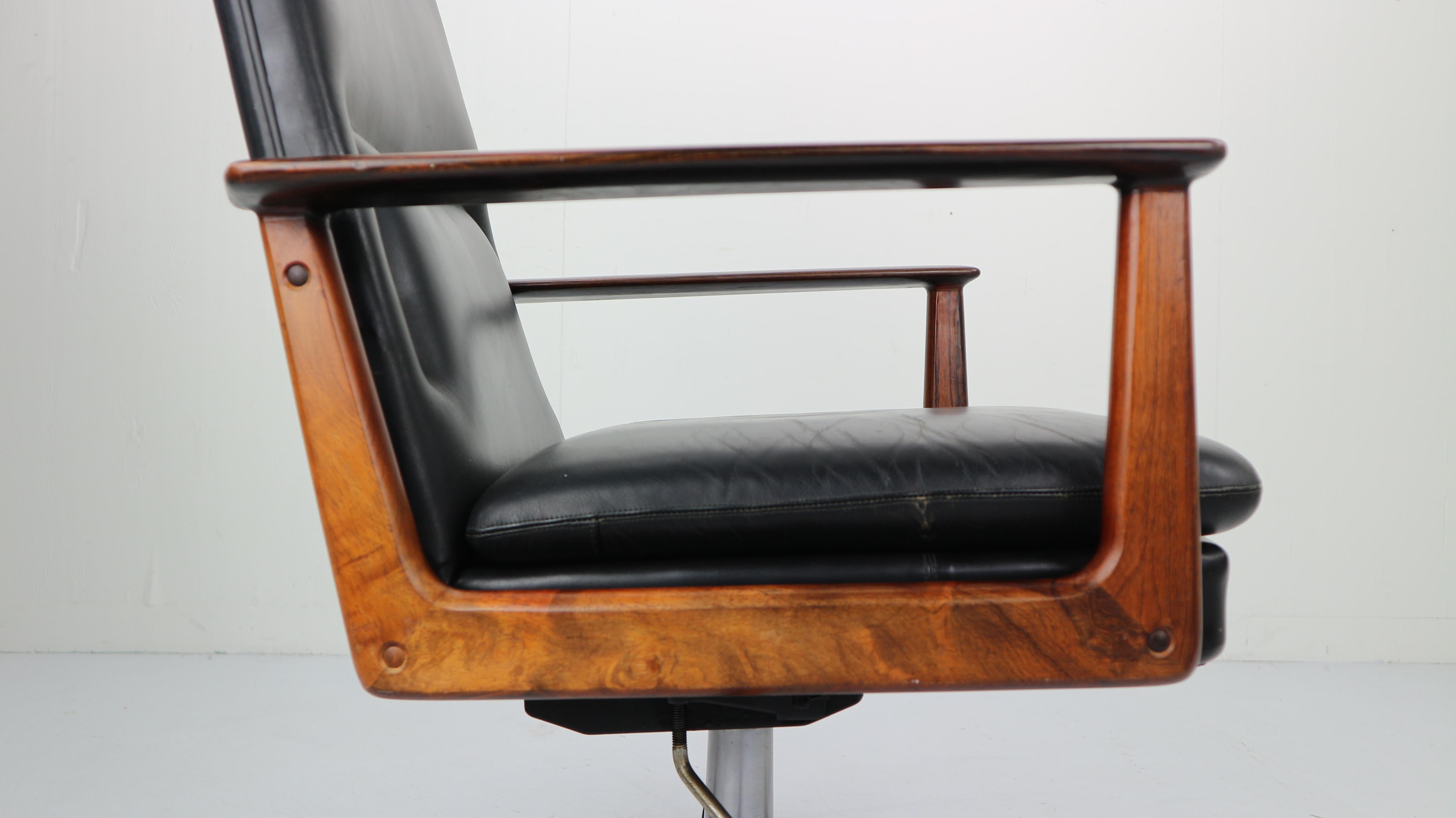 Rosewood& Leather Executive Office Chair by Arne Vodder for Sibast, 1960 Denmark 4