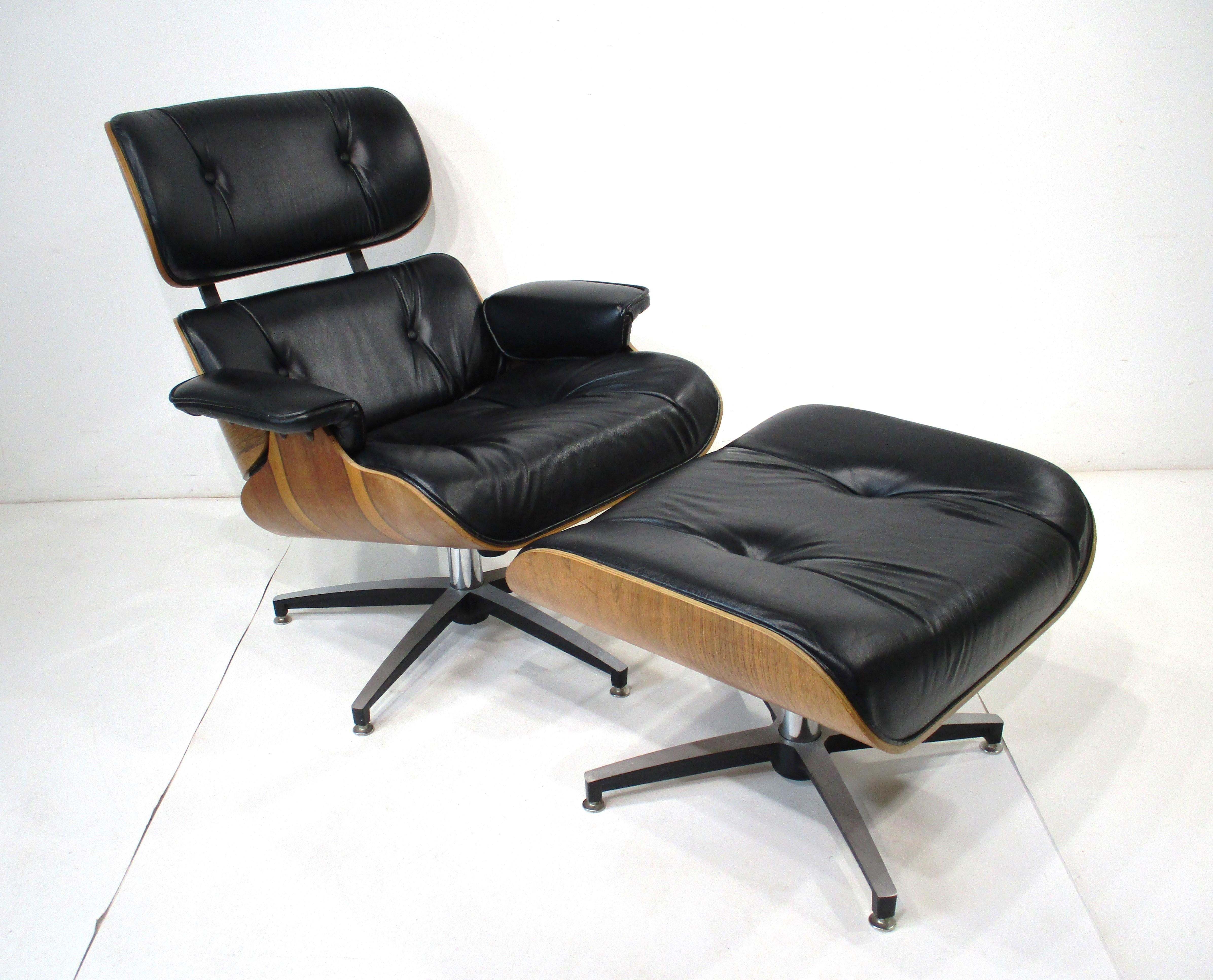 Rosewood Leather Lounge Chair and Ottoman by Plycraft in the style of Eames 4