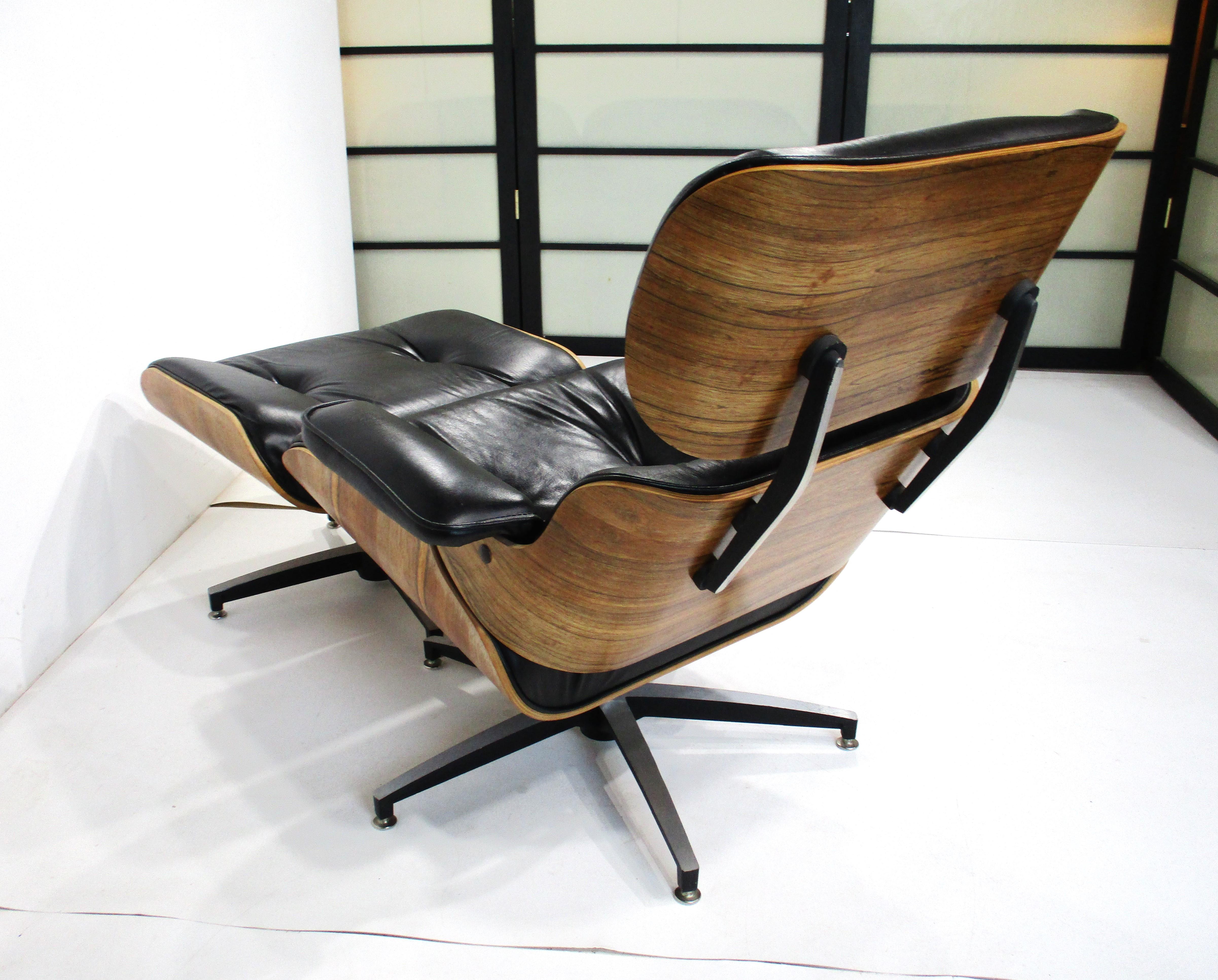 American Rosewood Leather Lounge Chair and Ottoman by Plycraft in the style of Eames