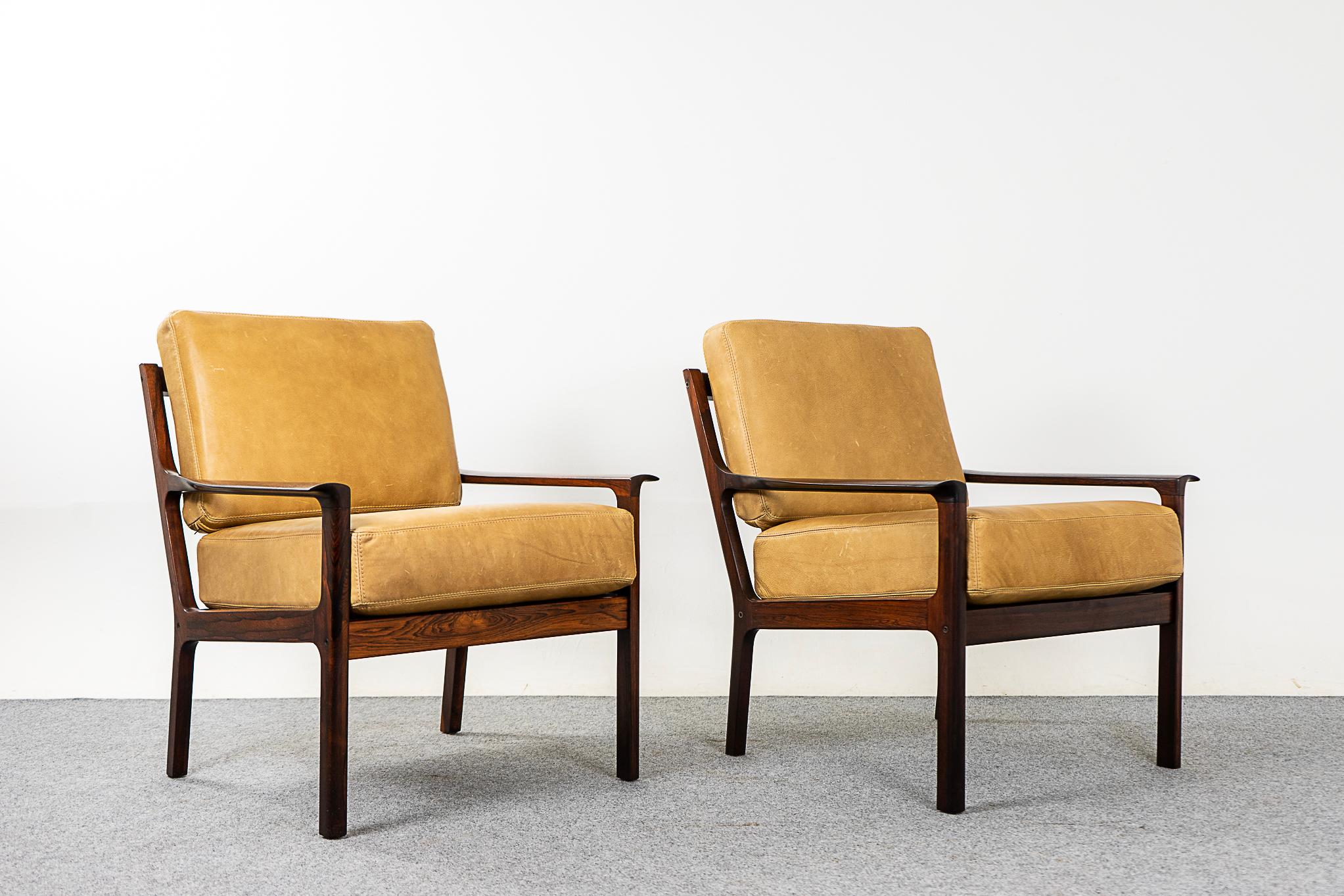 Rosewood & Leather Norwegian Lounge Chairs by Frederik Kayser 8
