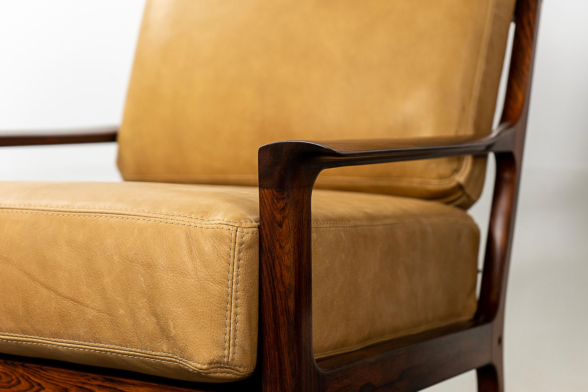 Rosewood & Leather Norwegian Lounge Chairs by Frederik Kayser 9