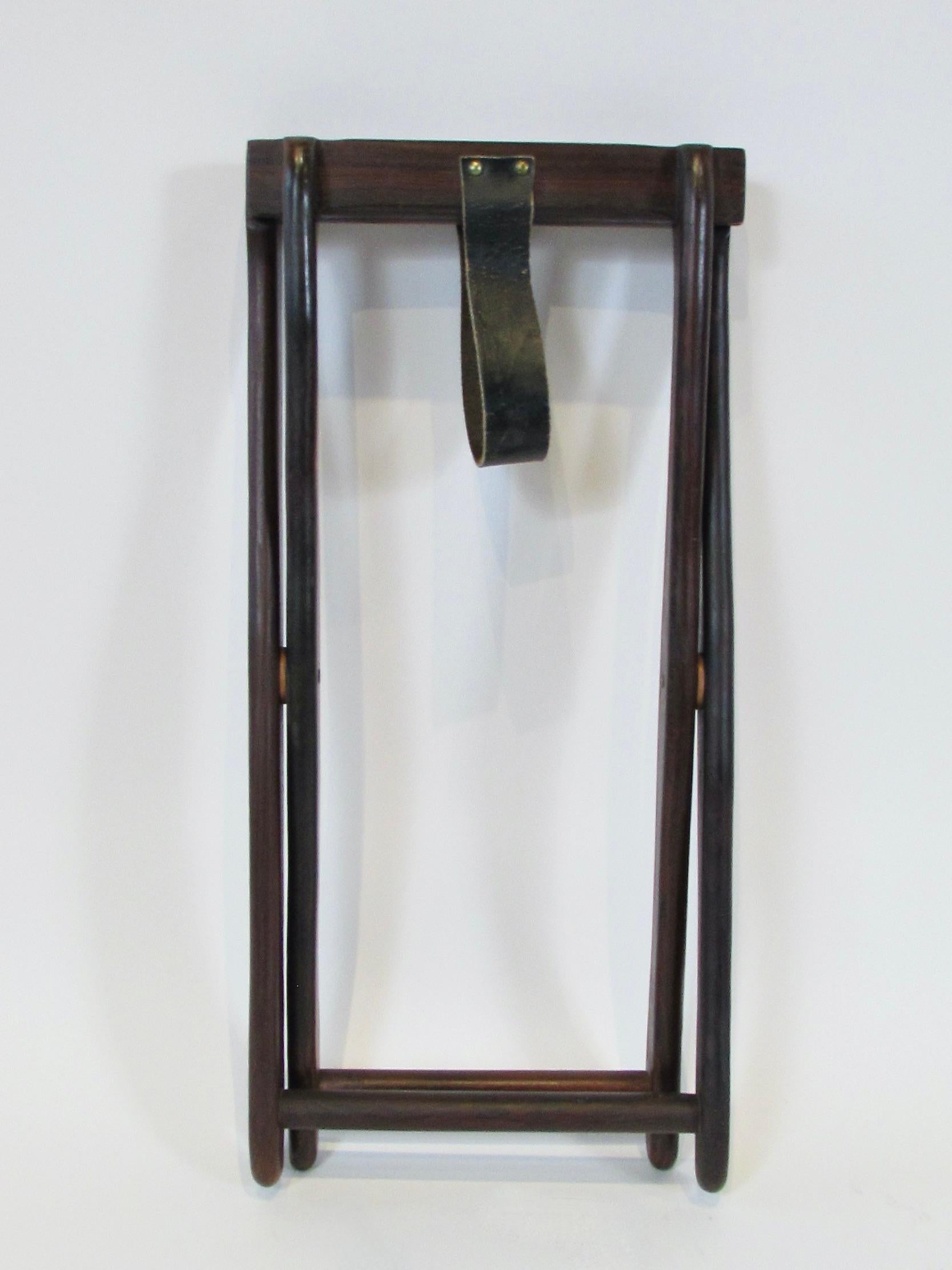 Portaequipajes de palisandro atribuido a Don Shoemaker en venta 3