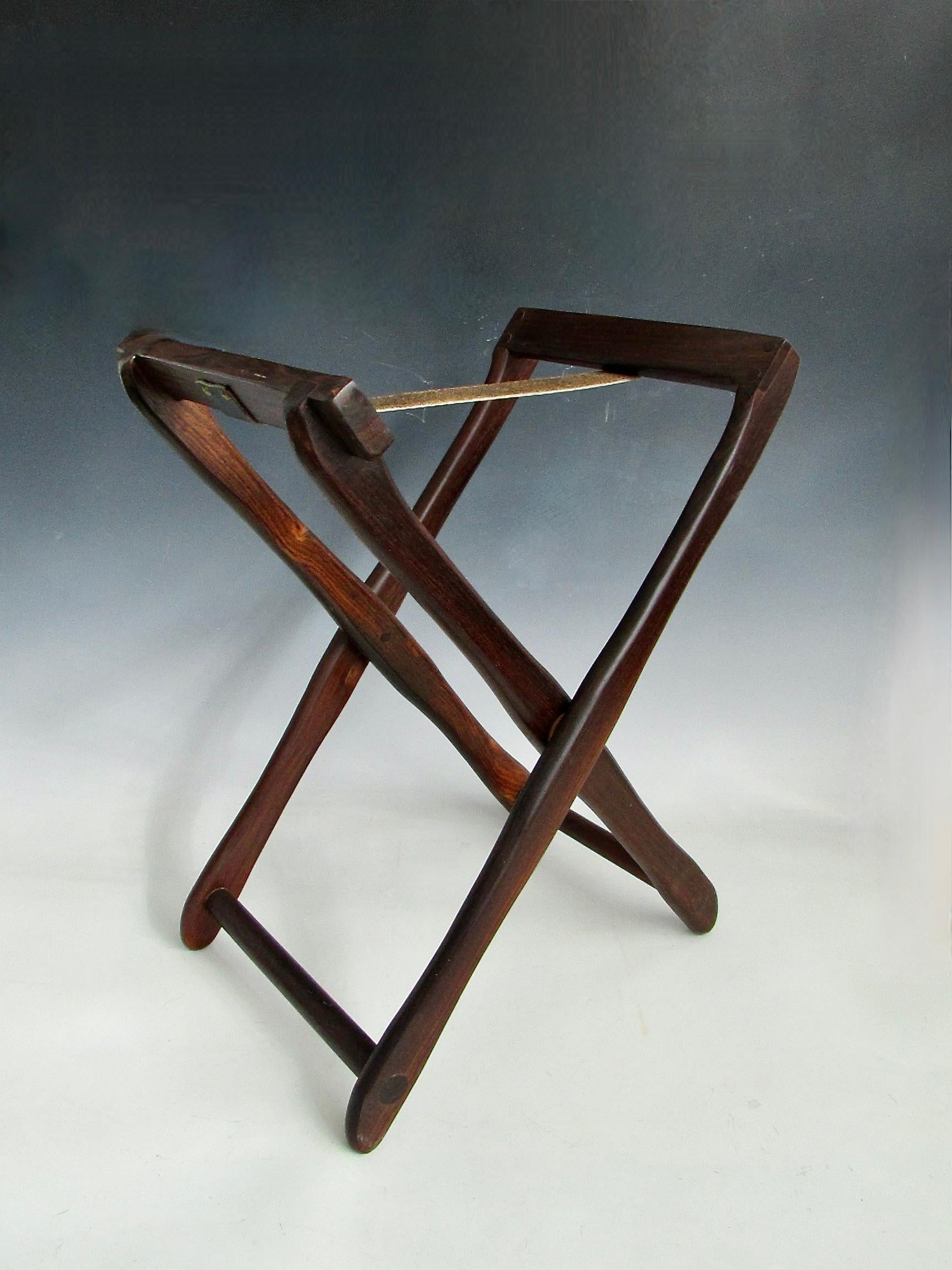 Portaequipajes de palisandro atribuido a Don Shoemaker Mexicano en venta