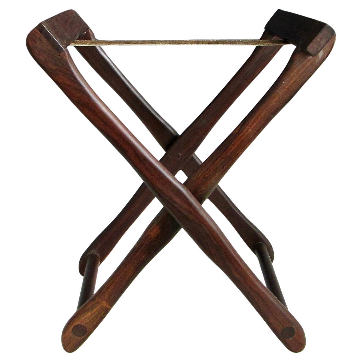 Portaequipajes de palisandro atribuido a Don Shoemaker en venta