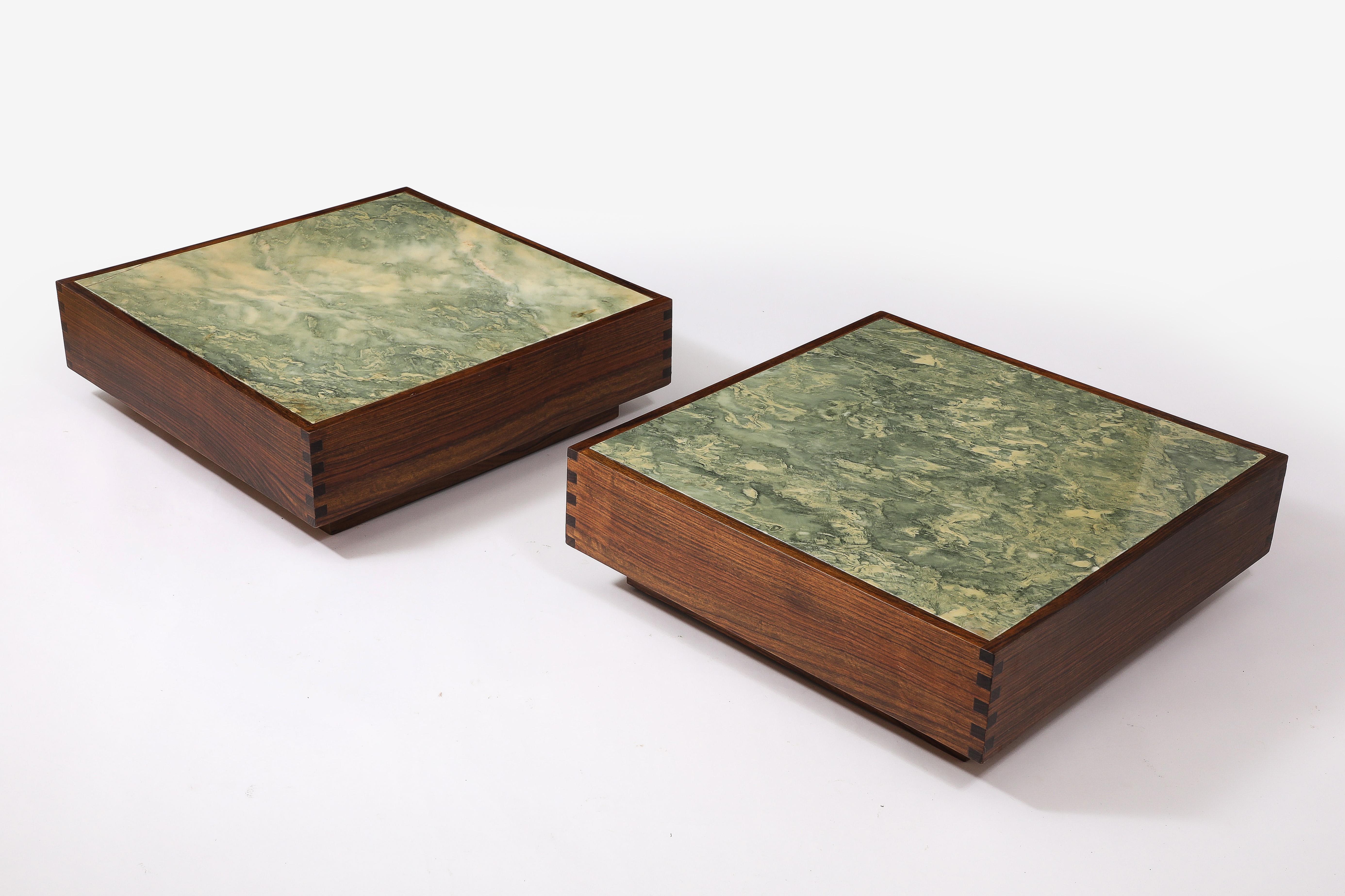 Table basse en palissandre et marbre, France, années 1950 en vente 6