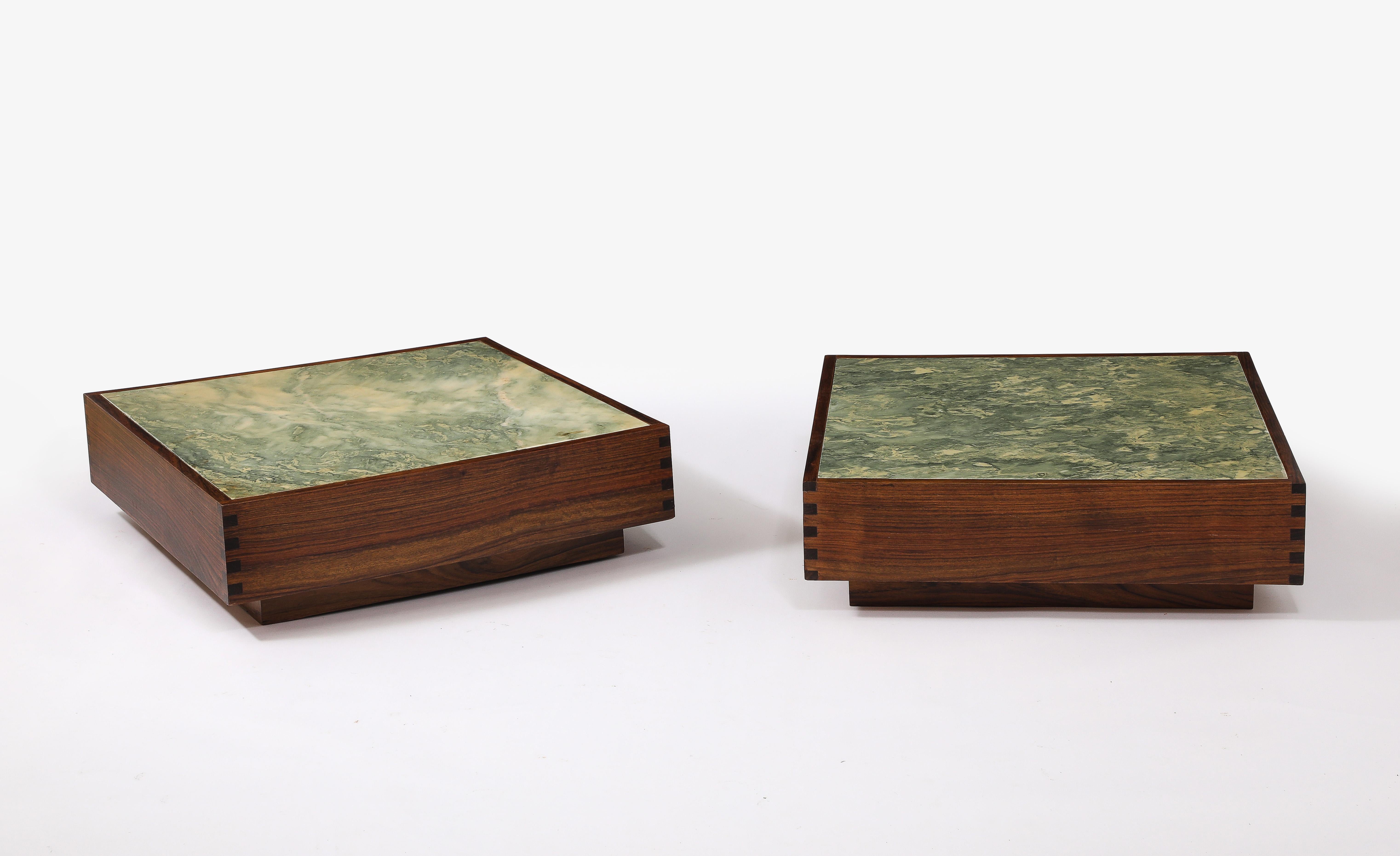 Table basse en palissandre et marbre, France, années 1950 en vente 8