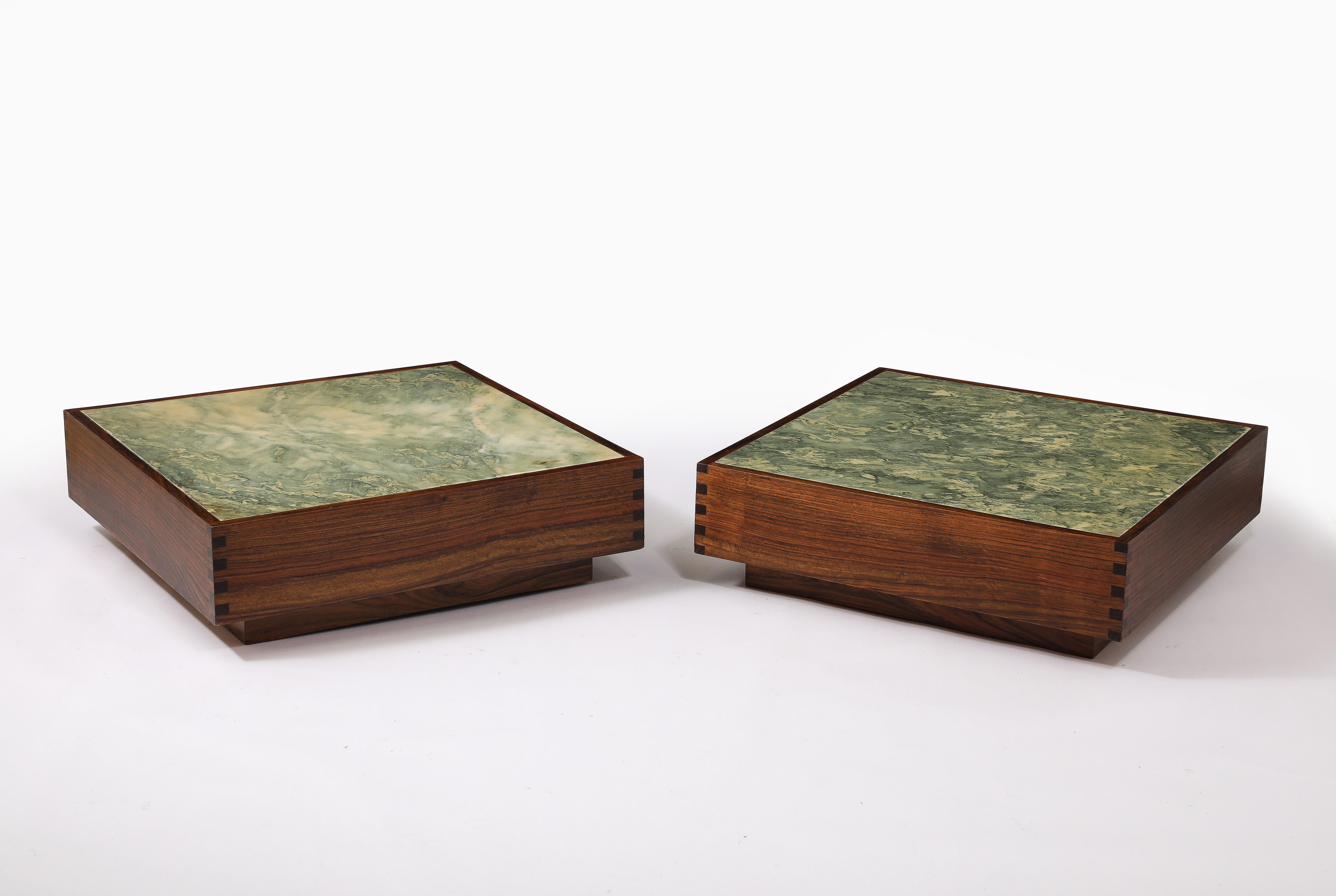 Table basse en palissandre et marbre, France, années 1950 en vente 9