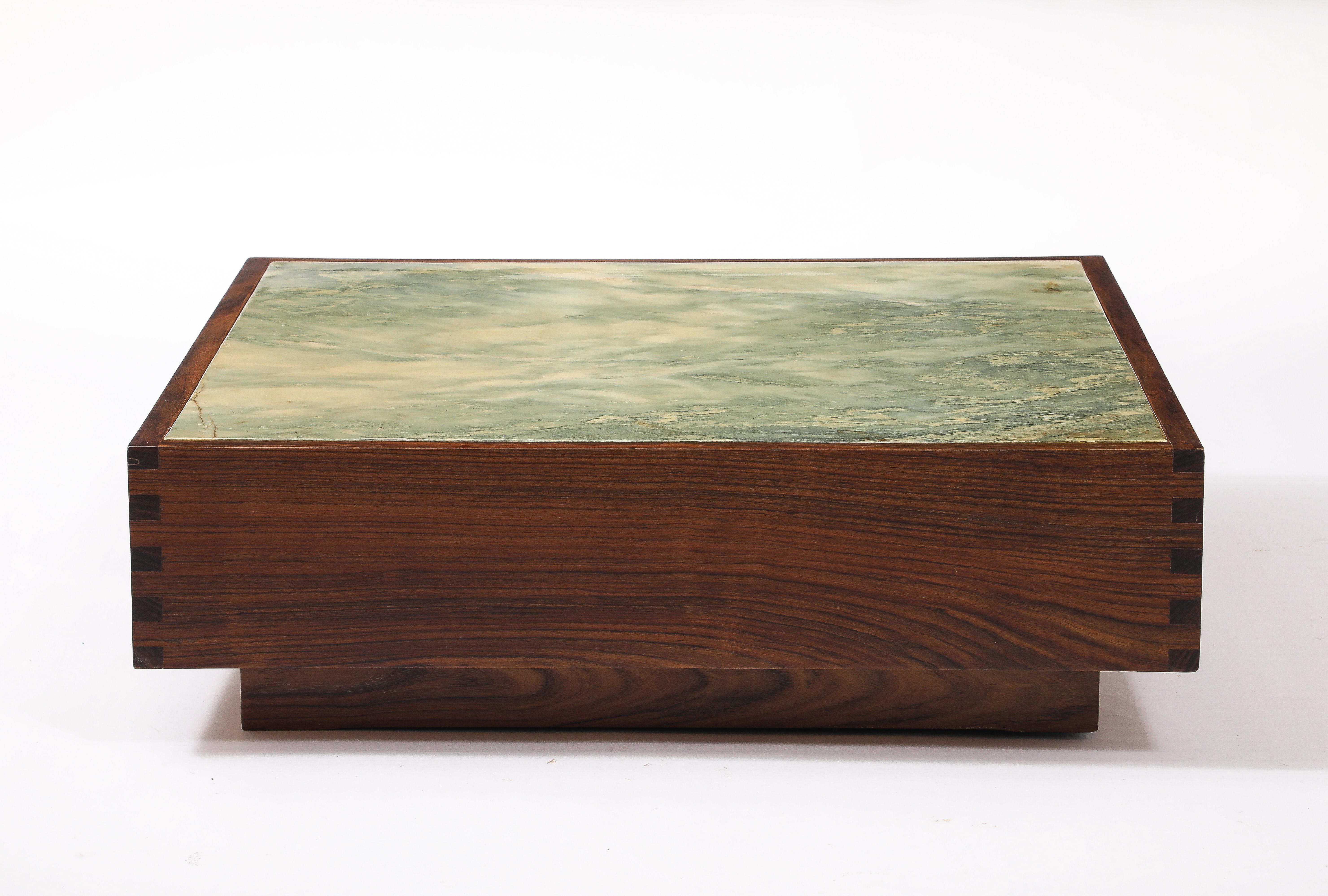 Tables basses en palissandre massif avec marbre de couleur jade