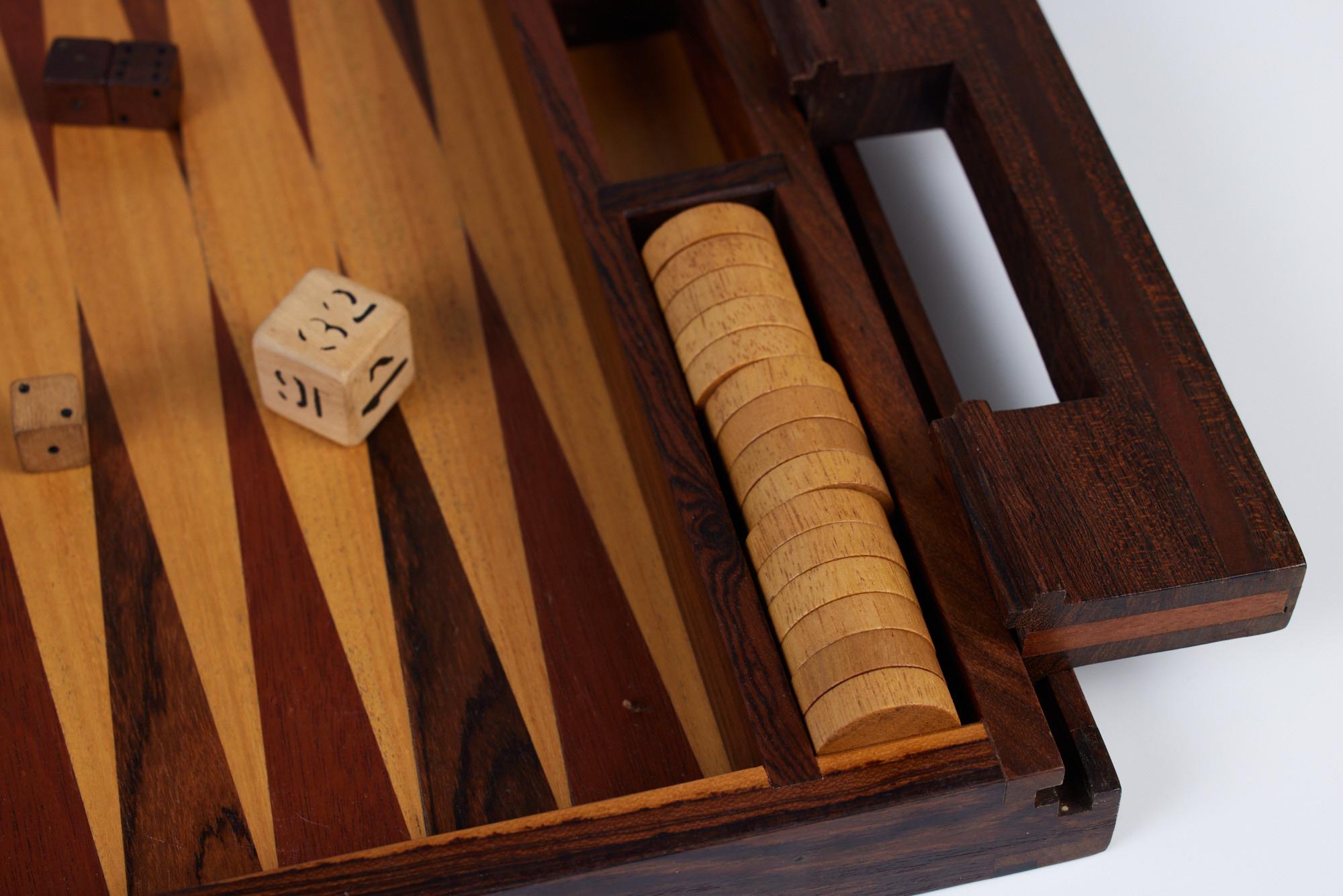 Rosewood Marquetry Backgammon Set by Don Shoemaker In Excellent Condition In Los Angeles, CA