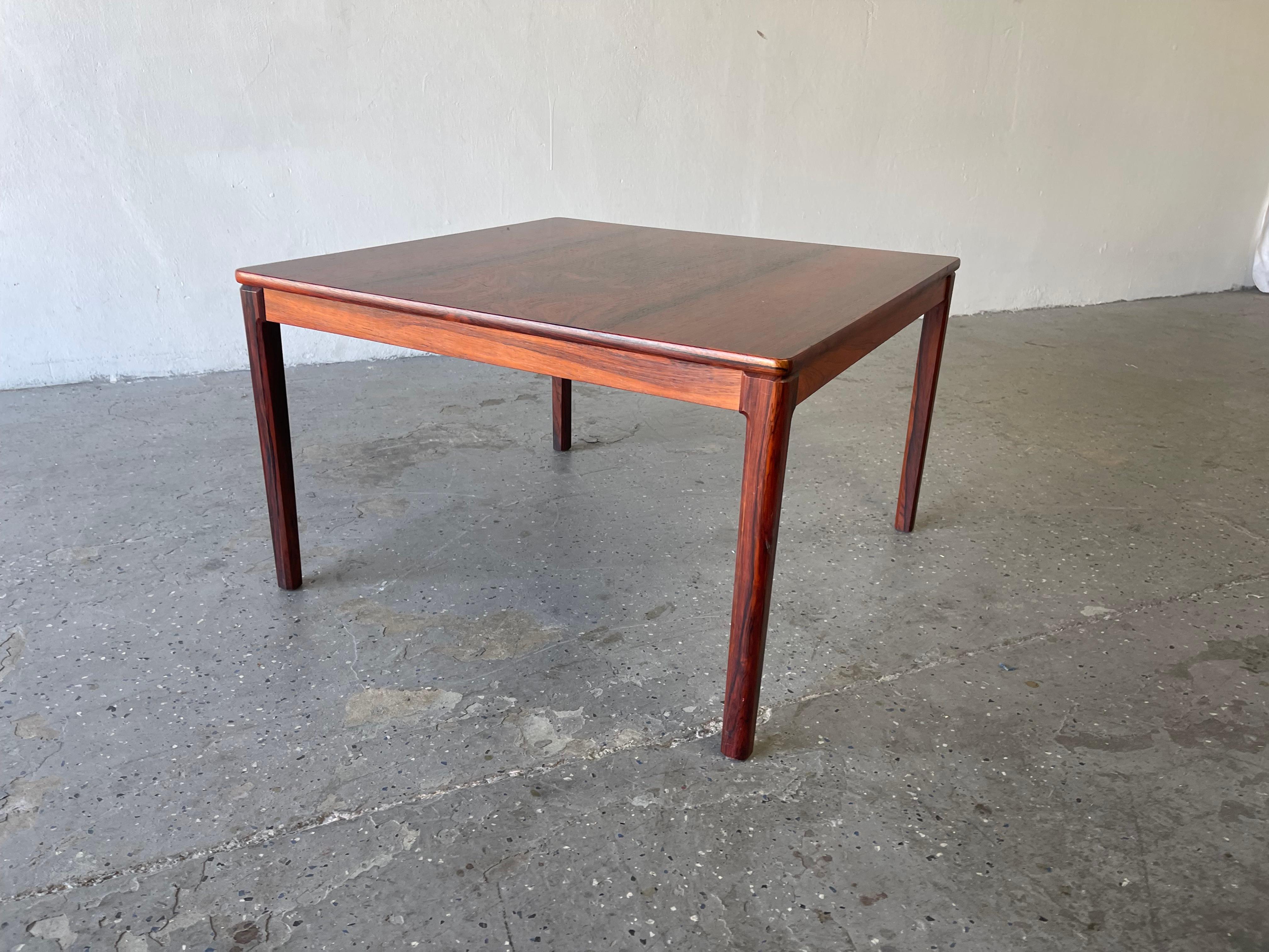 Rosewood Mid-Century Danish Modern Square Coffee Table Cocktail Side End In Good Condition In Las Vegas, NV