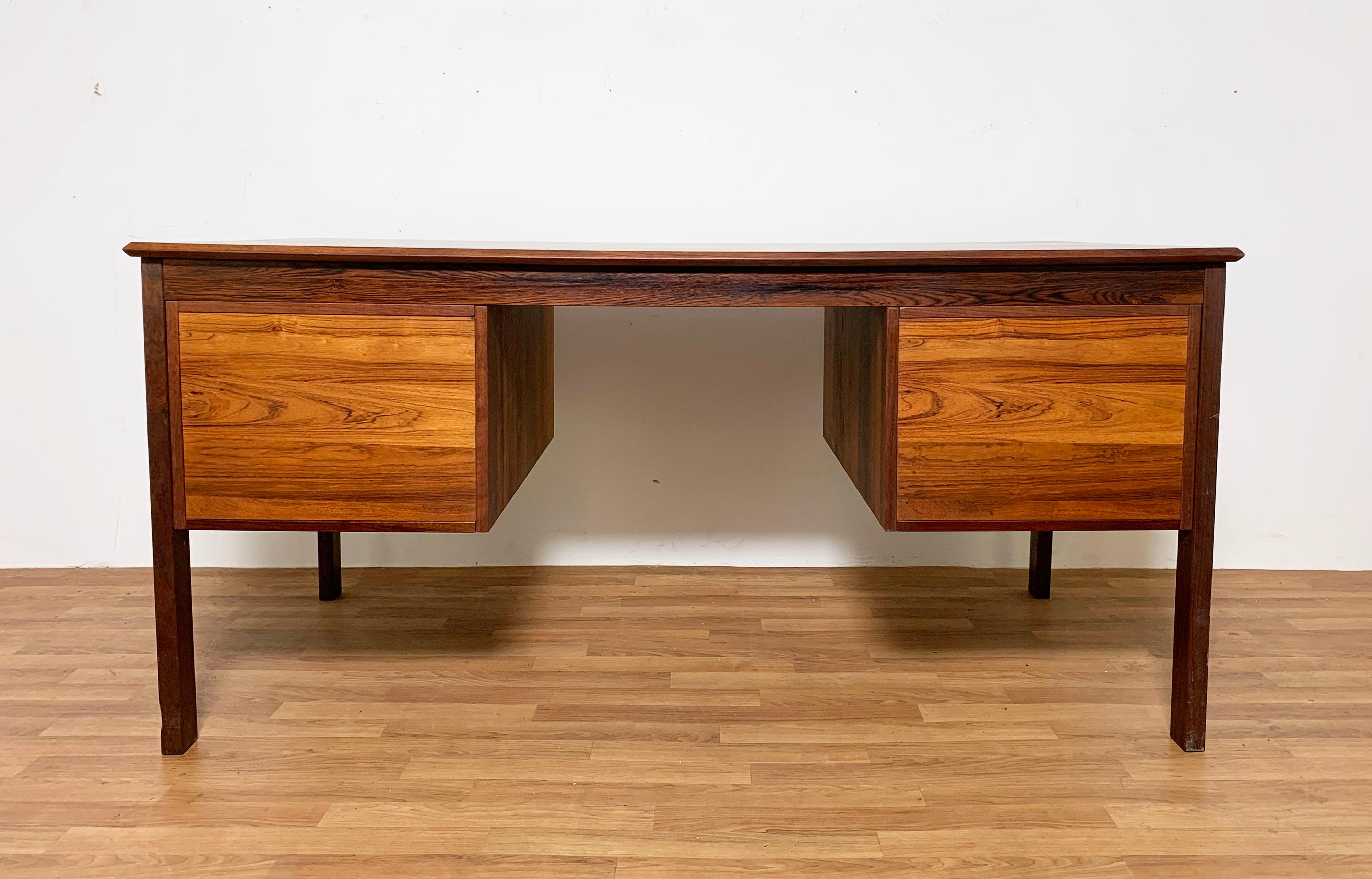 Rosewood Mid-Century Modern Desk, Made in Sweden, Circa 1960s 7