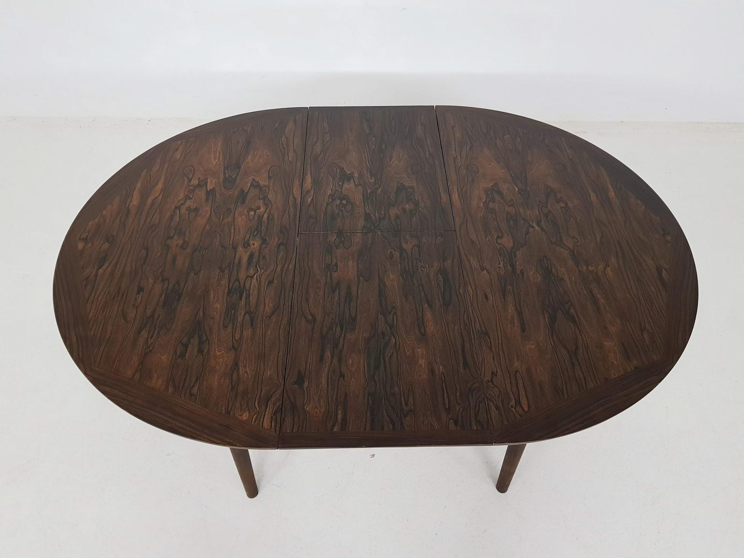 Mid-20th Century Rosewood Mid-Century Modern Set of Dining Table and Chairs, Dutch Design 1960s