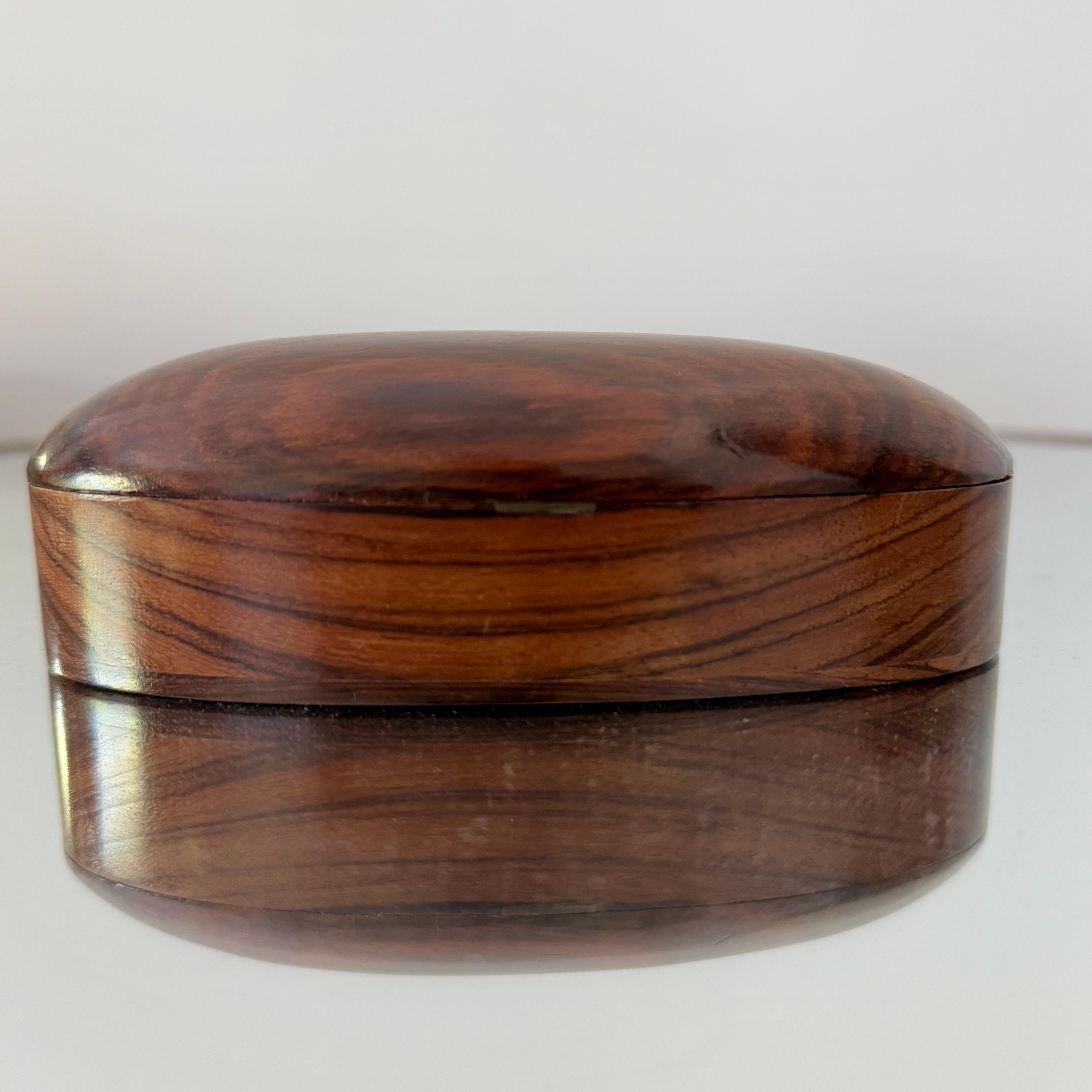 Rosewood Minimalist Trinket Box For Sale 2