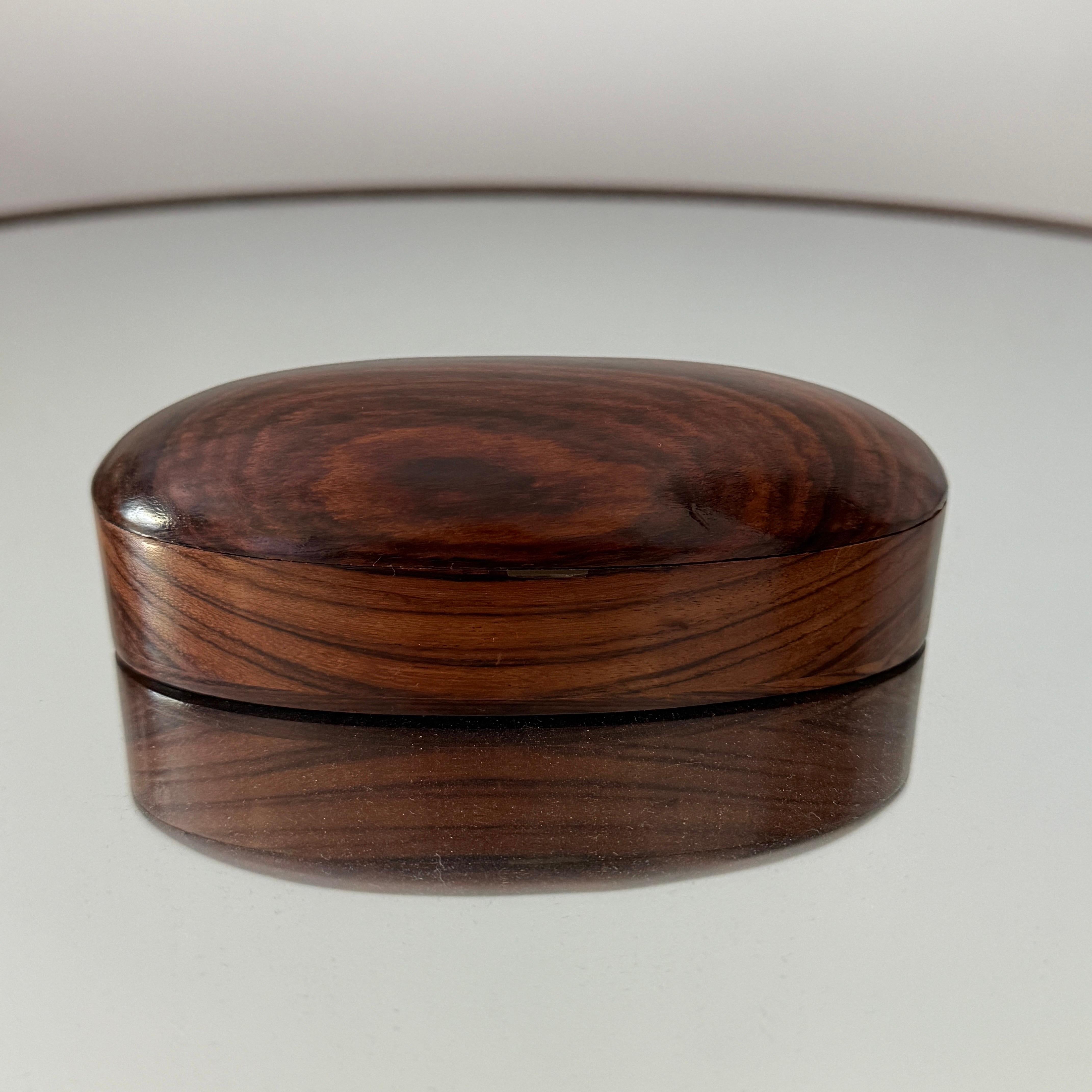 Rosewood Minimalist Trinket Box For Sale 3