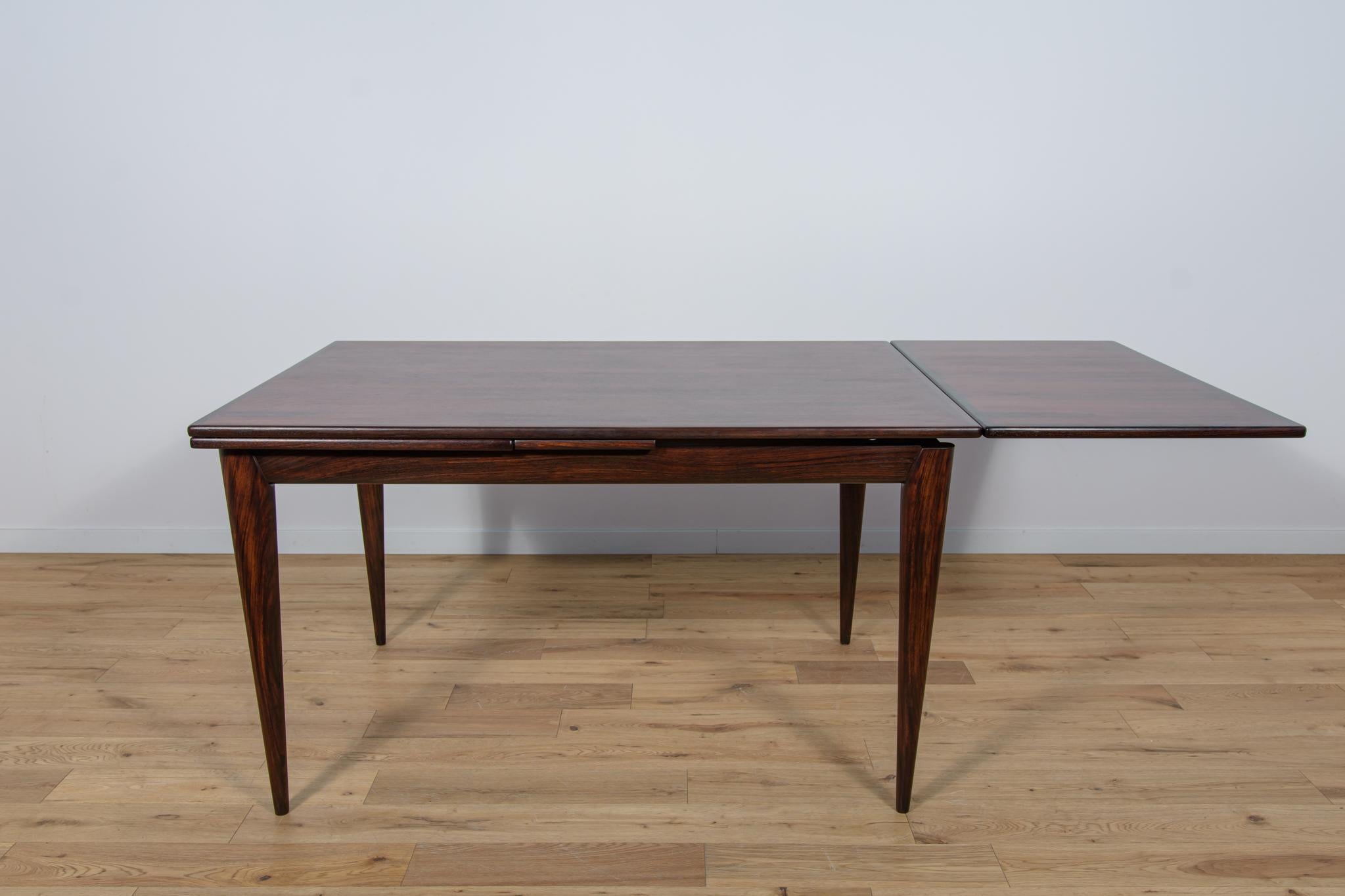 Rosewood Model 254 Dining Table by Niels Otto Møller for J.L. Møllers, 1960s For Sale 1