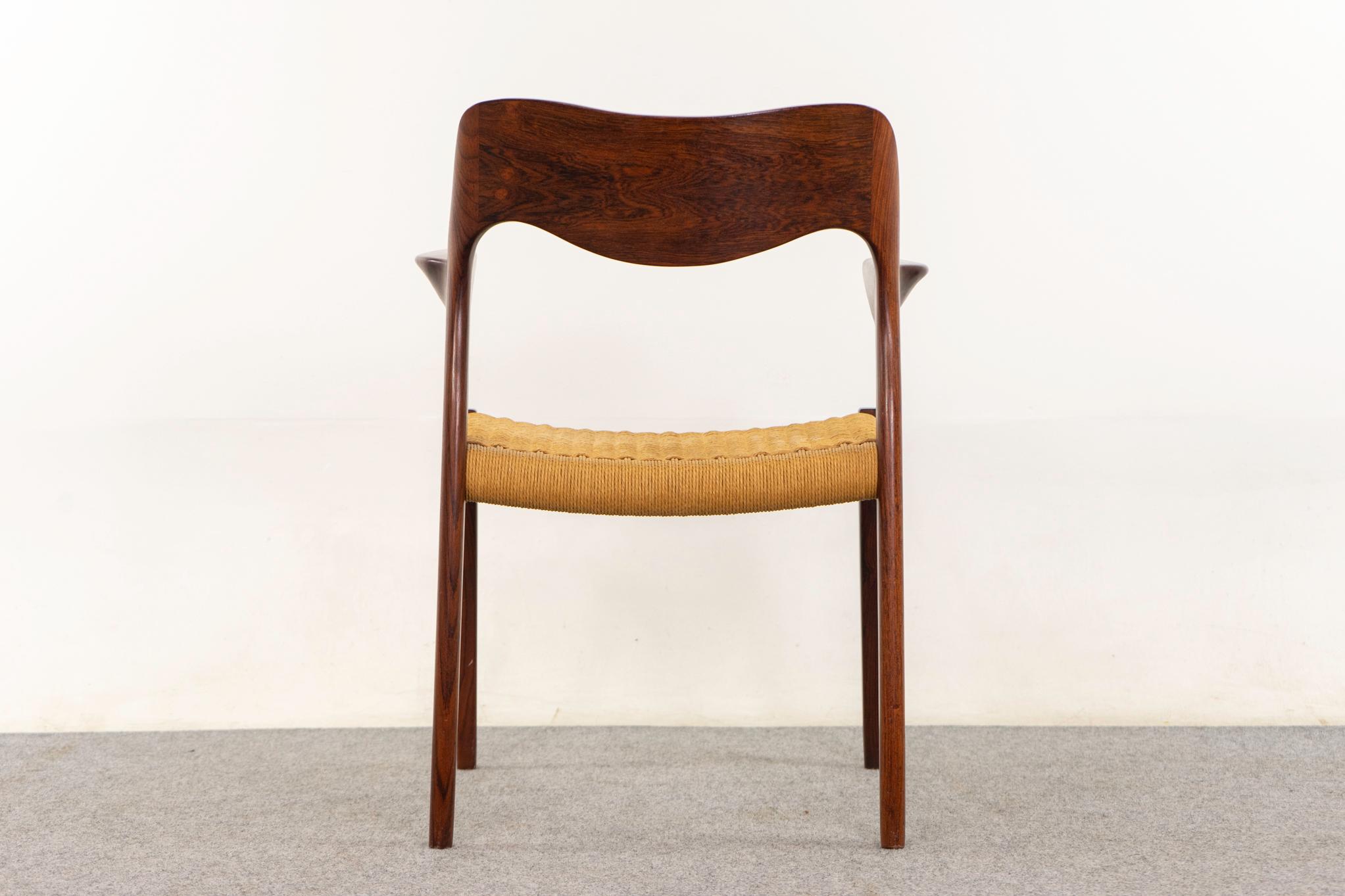 Sillón Rosewood Model 55 de Niels Otto Moller Cordón de papel en venta