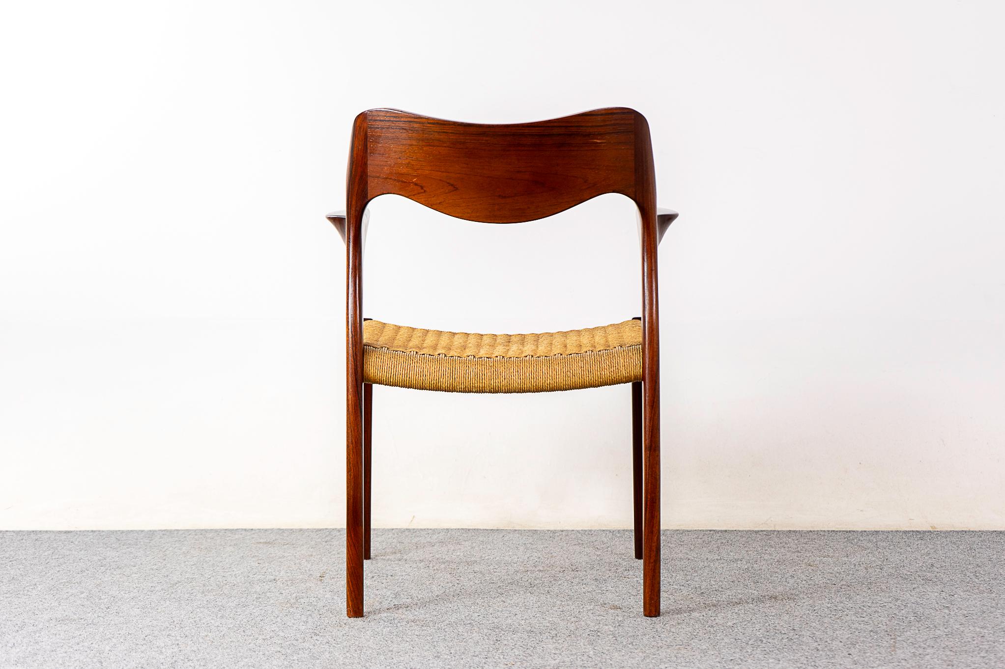 Sessel aus Palisanderholz, Modell 55, von Niels Otto Moller im Angebot 1