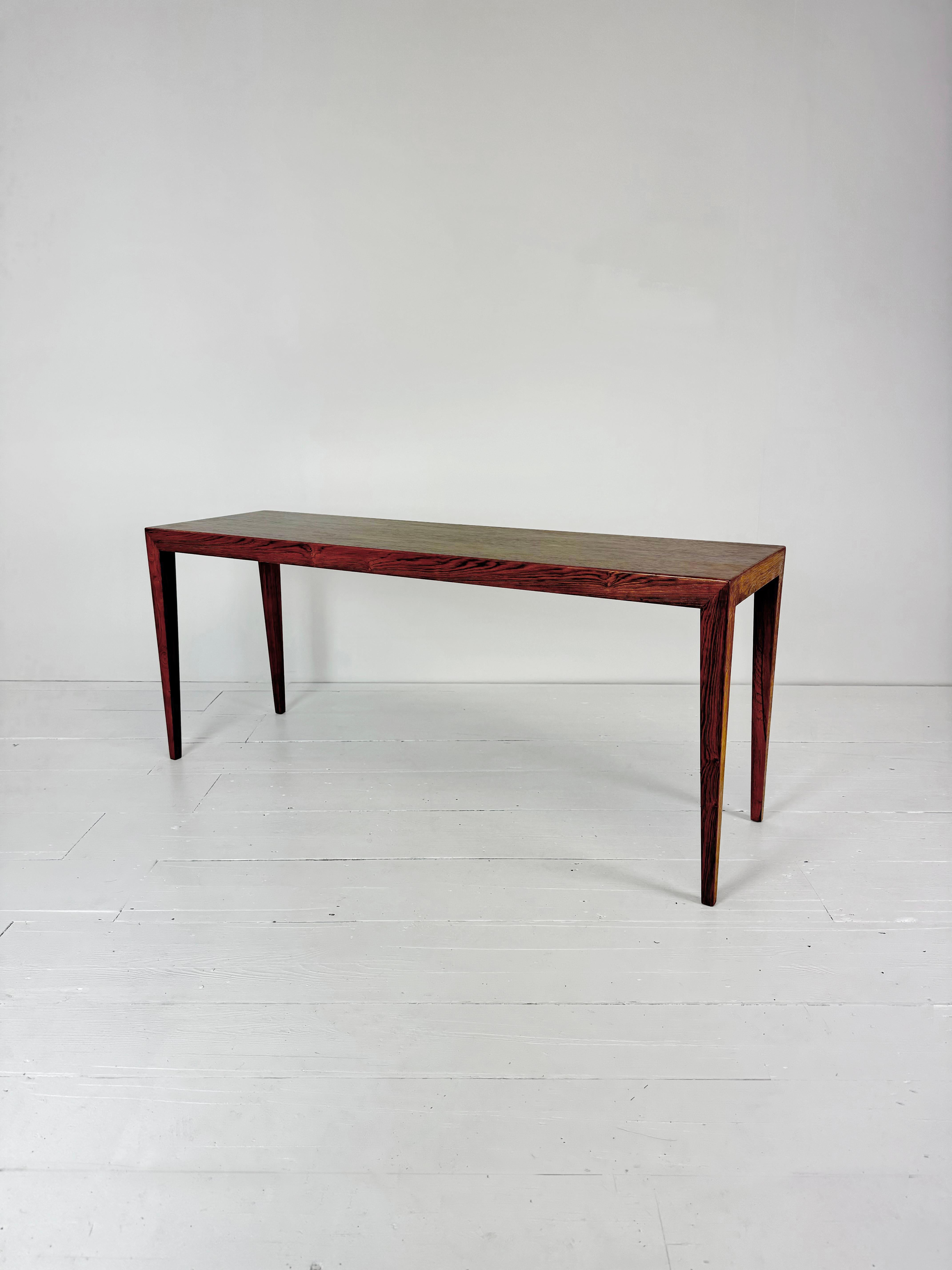 Brazilian Rosewood Nesting Table Set by Severin Hansen for c.1960's In Good Condition For Sale In London, GB