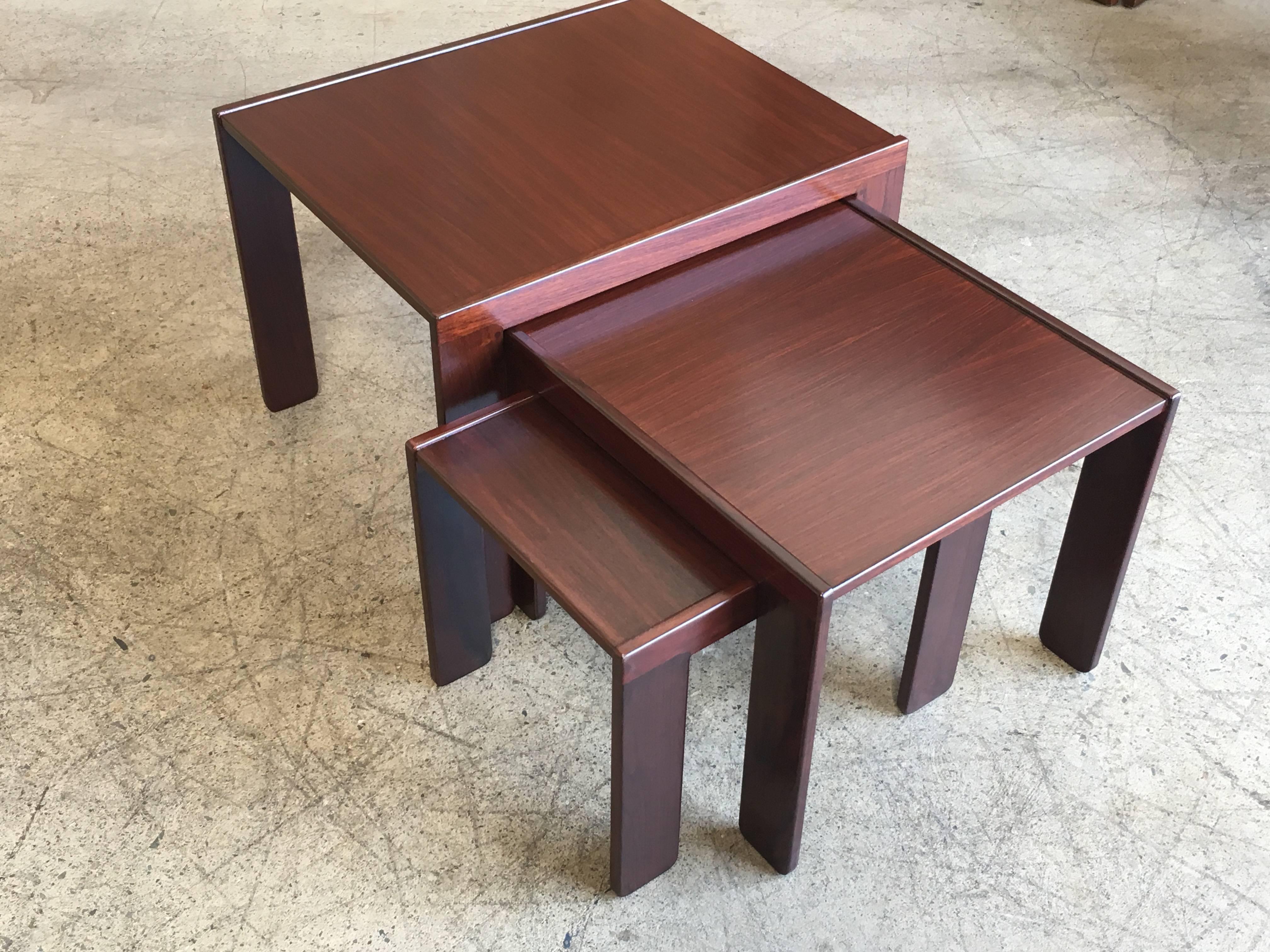 Rosewood Nesting Tables by Afra & Tobia Scarpa for Cassina, 1960s, Set of Three 1