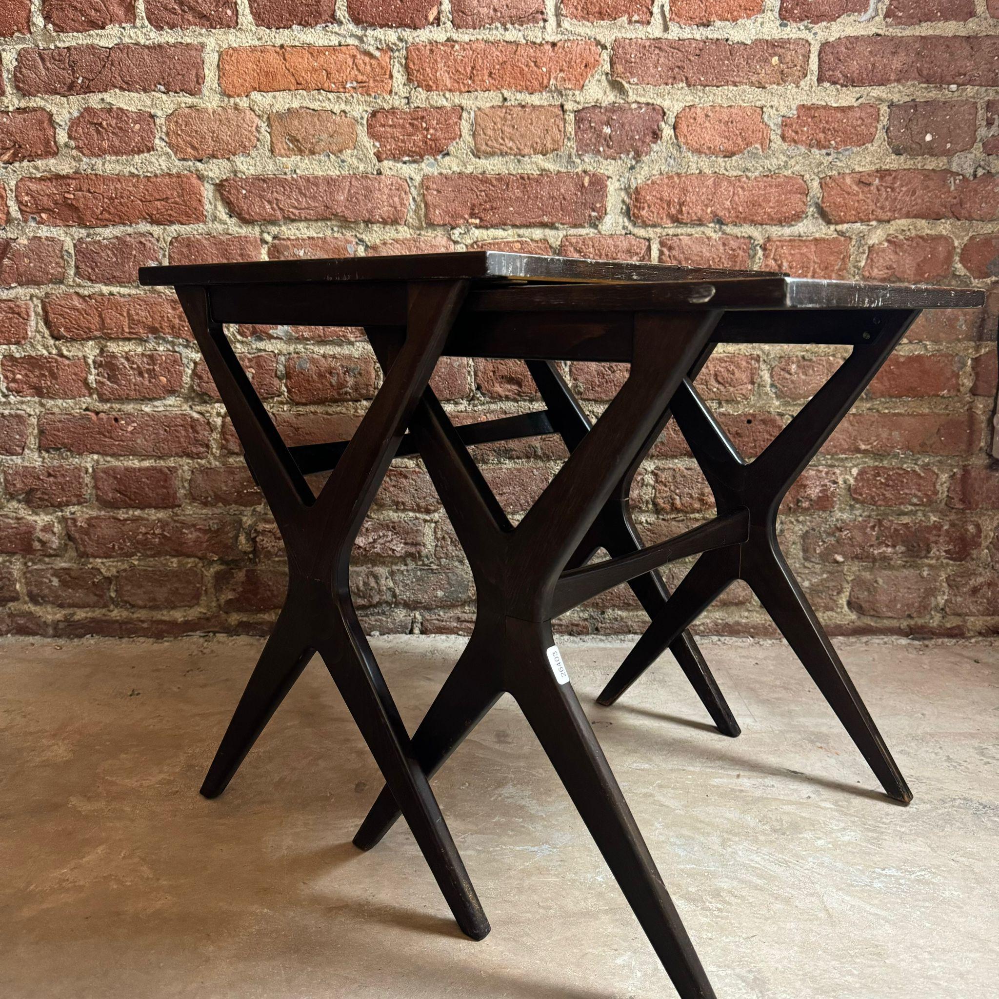Placage Tables gigognes en bois de rose, Danemark 1960 en vente