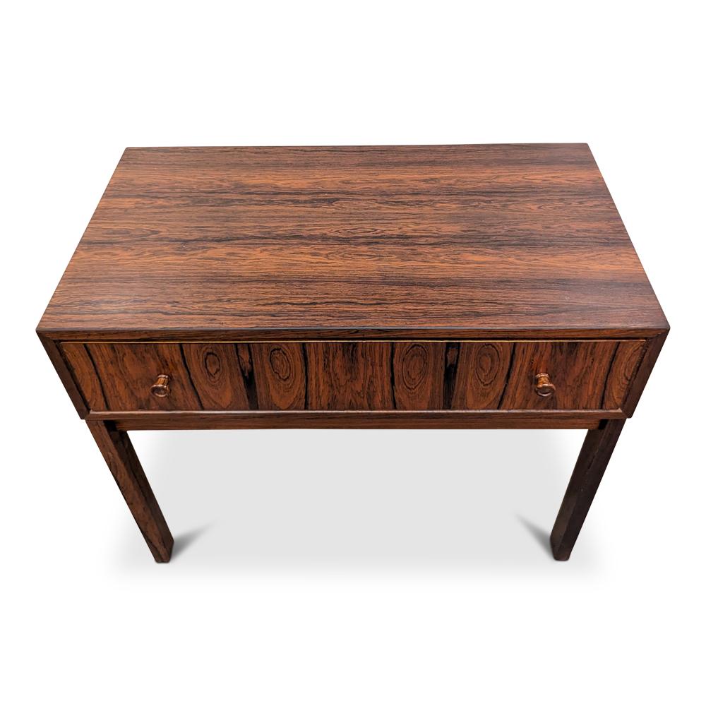 Rosewood Nightstand - 082373 Vintage Danish Mid Century  In Good Condition For Sale In Jersey City, NJ