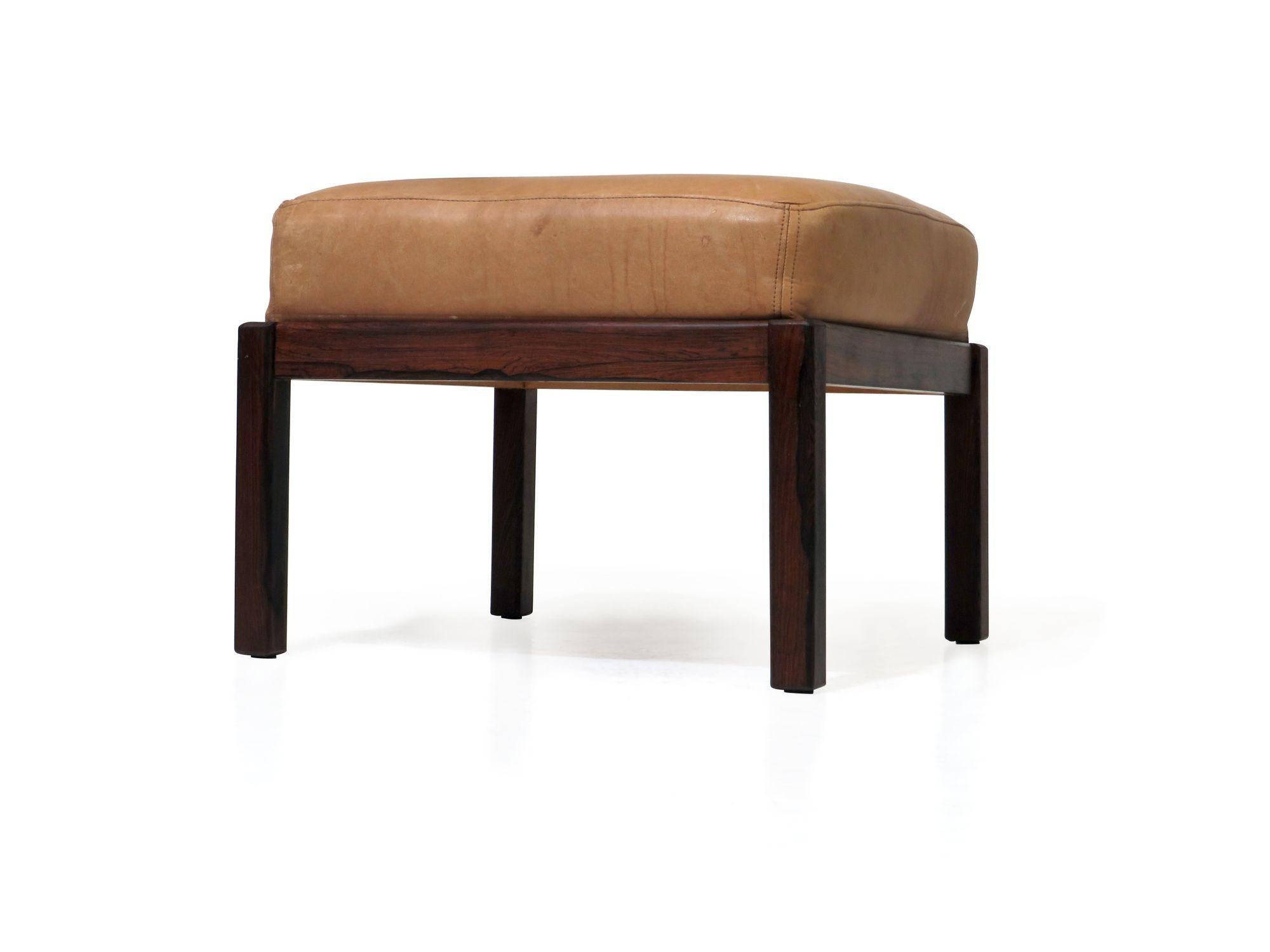 Rosewood Ottoman Bench in Leather 2