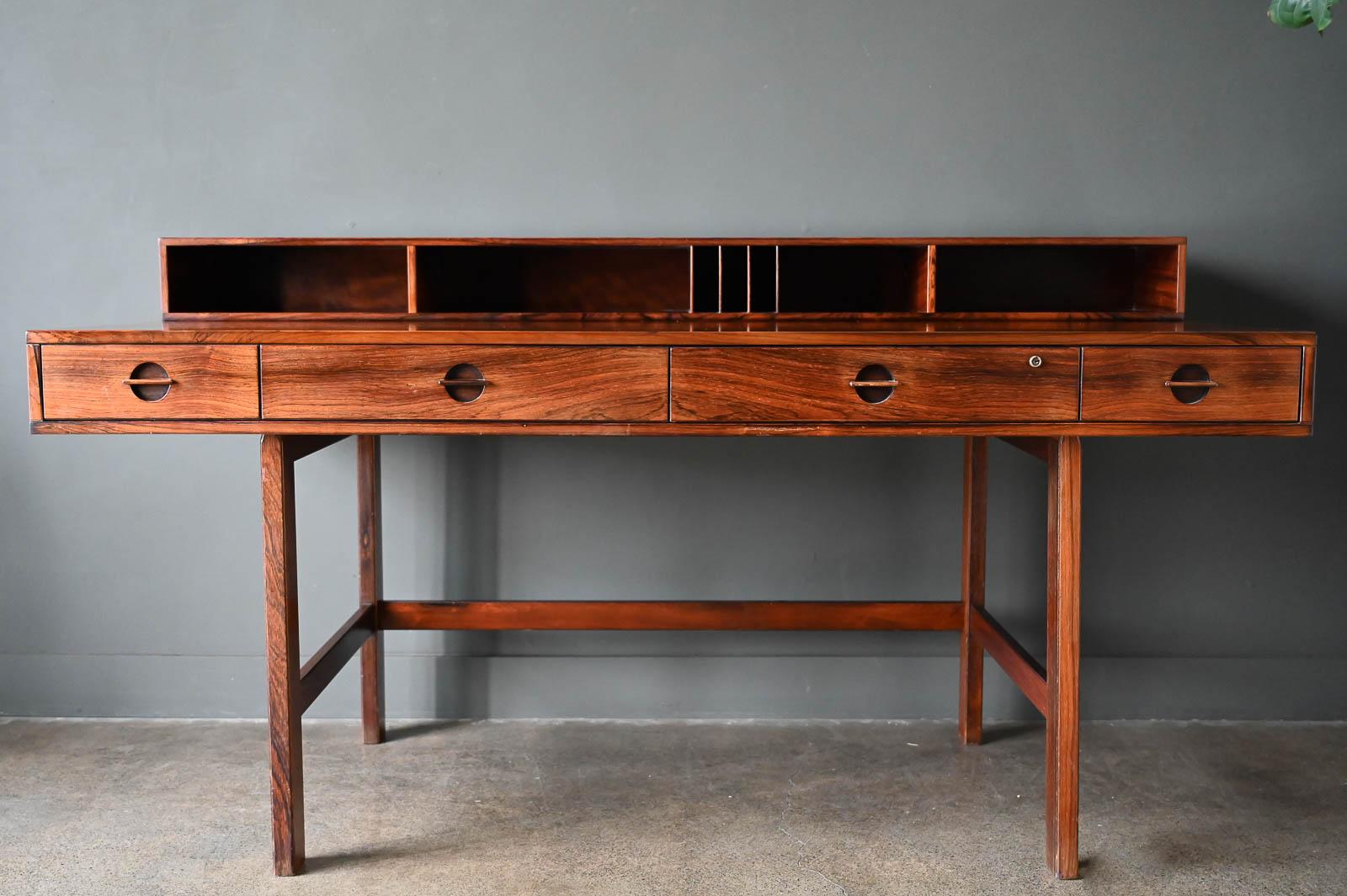 Mid-Century Modern Rosewood Partners Desk by Peter Lovig Nielsen, 1969