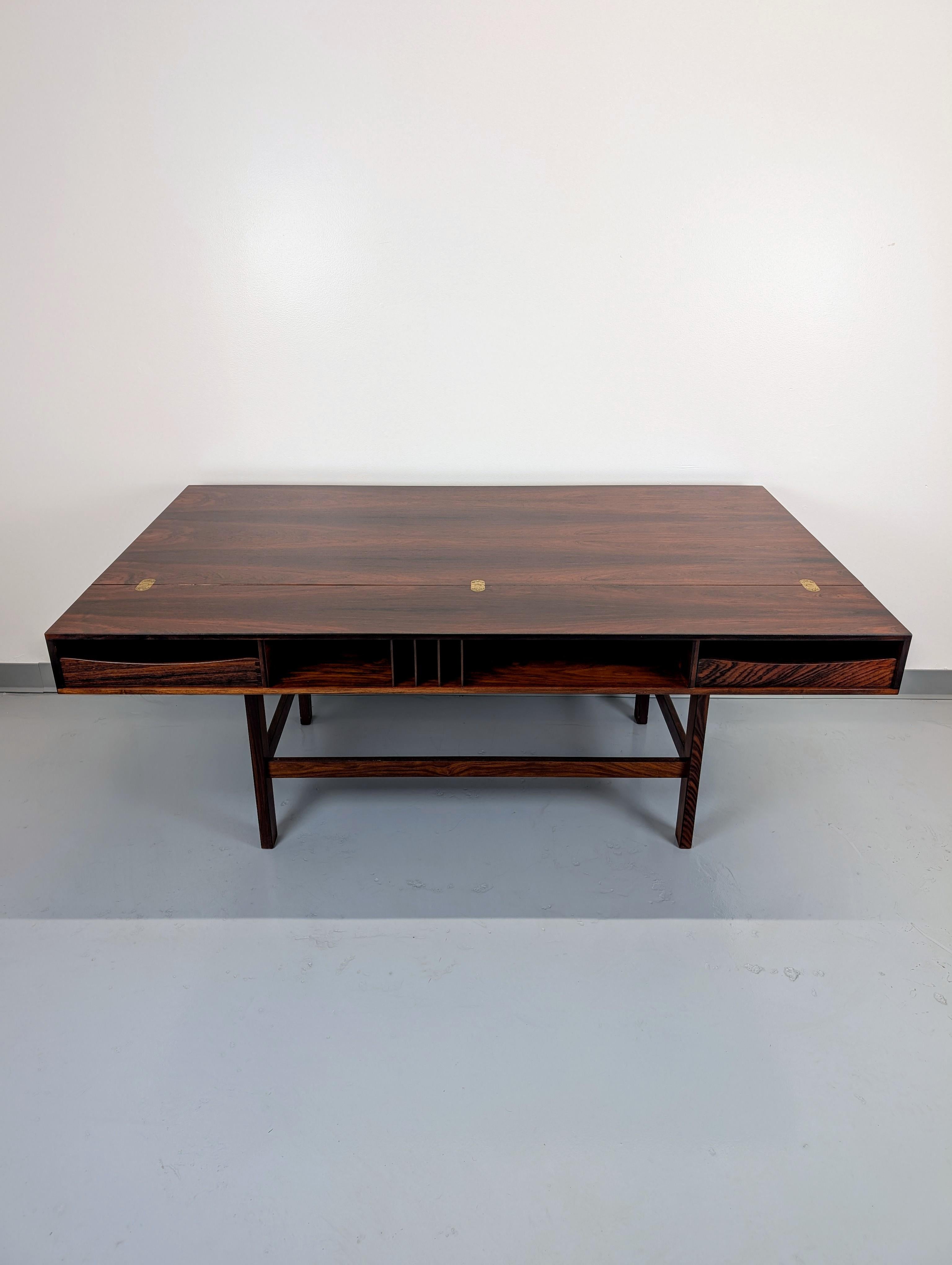 Palisanderholz-Partner-Schreibtisch von Peter Løvig Nielsen im Angebot 8